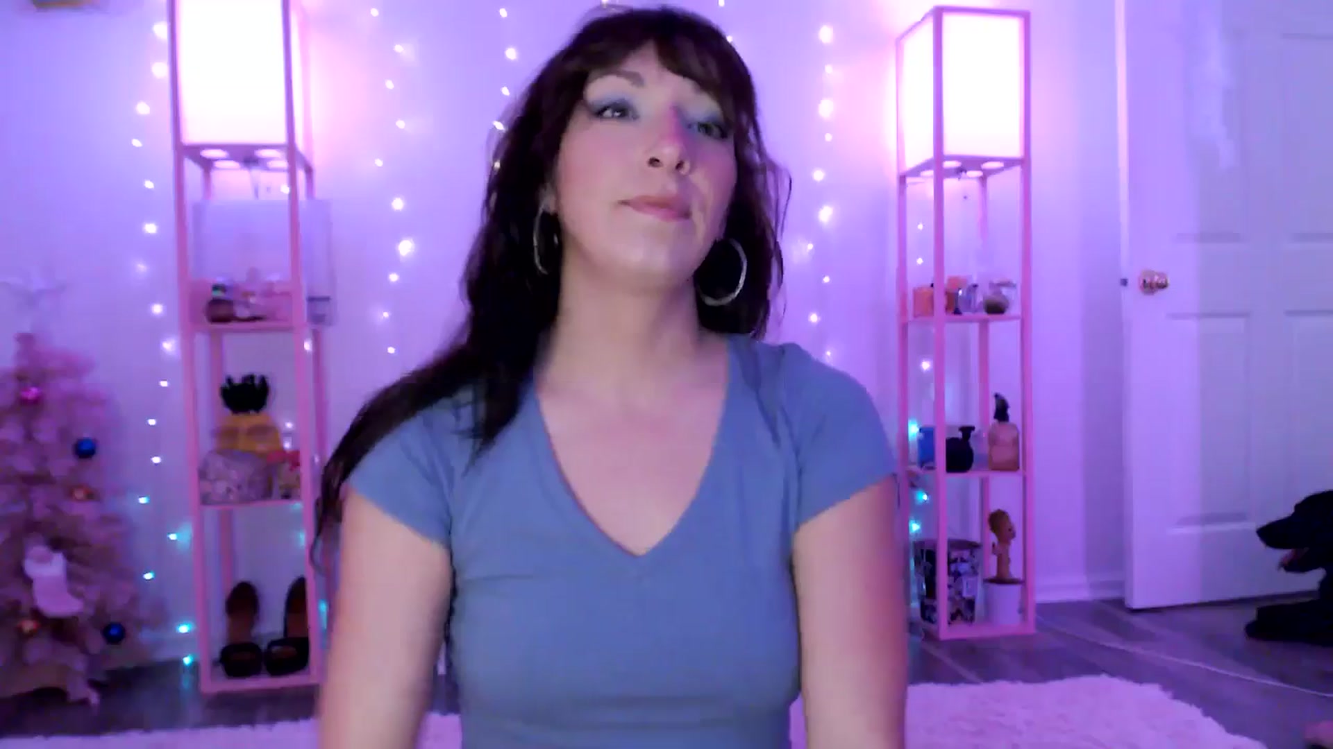 Gallery image thumbnail from AnnaFaux's myfreecams stream on, 12/31/2024, 23:55 image 18 of 20