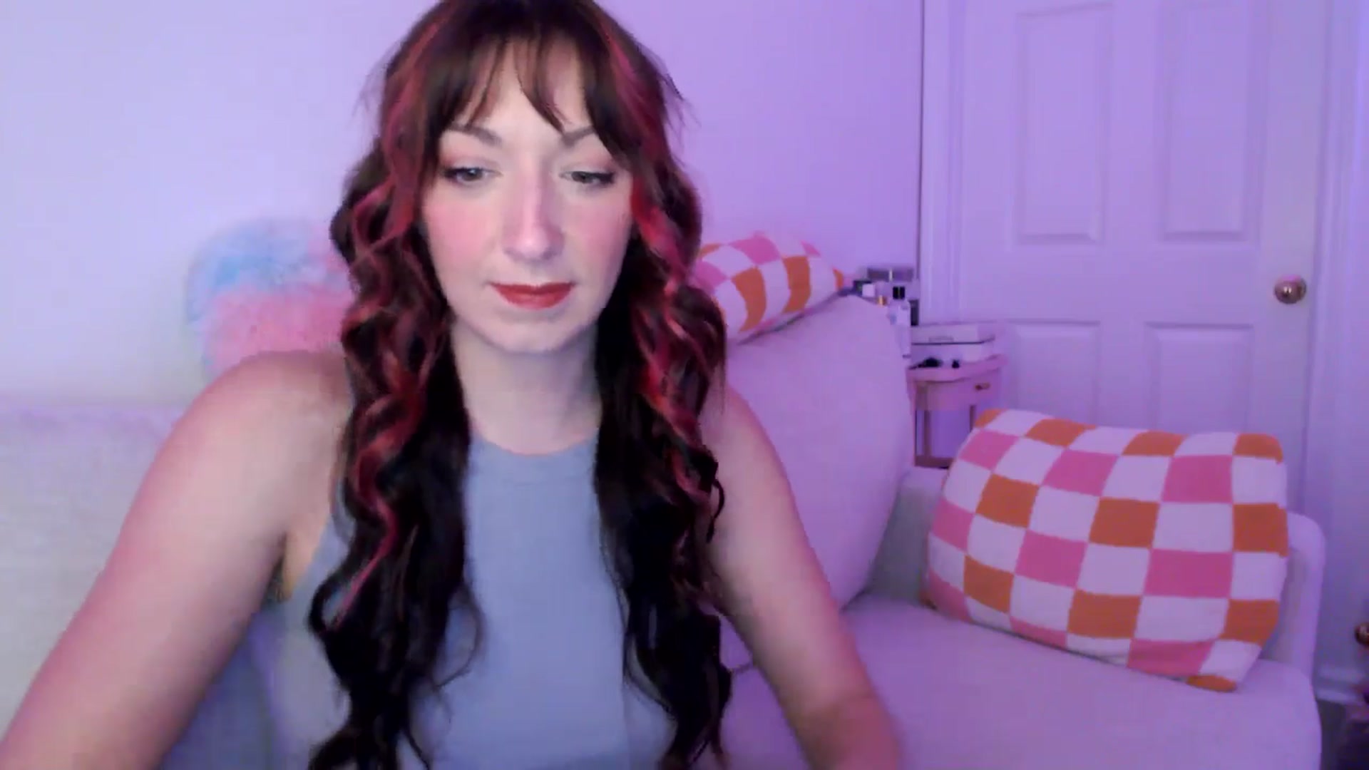 Gallery image thumbnail from AnnaFaux's myfreecams stream on, 02/20/2025, 24:16 image 10 of 20