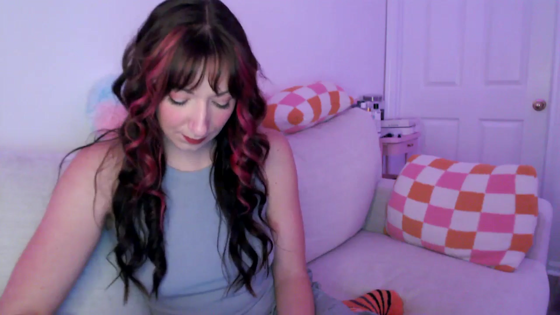 Gallery image thumbnail from AnnaFaux's myfreecams stream on, 02/20/2025, 24:16 image 17 of 20