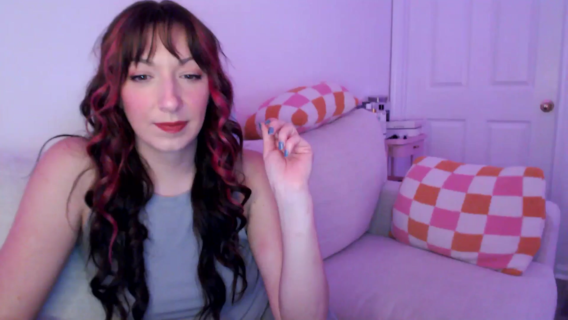 Gallery image thumbnail from AnnaFaux's myfreecams stream on, 02/20/2025, 24:16 image 19 of 20