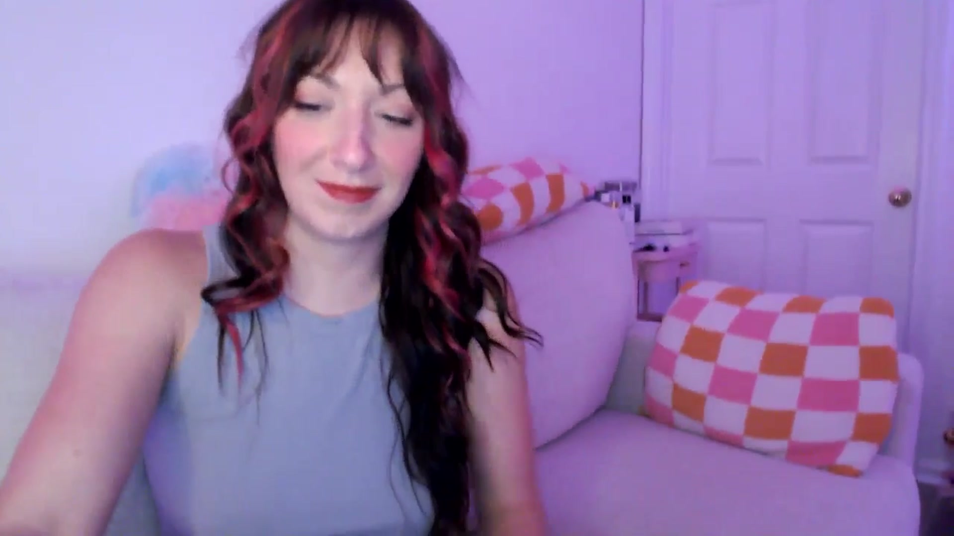 Gallery image thumbnail from AnnaFaux's myfreecams stream on, 02/20/2025, 24:16 image 13 of 20