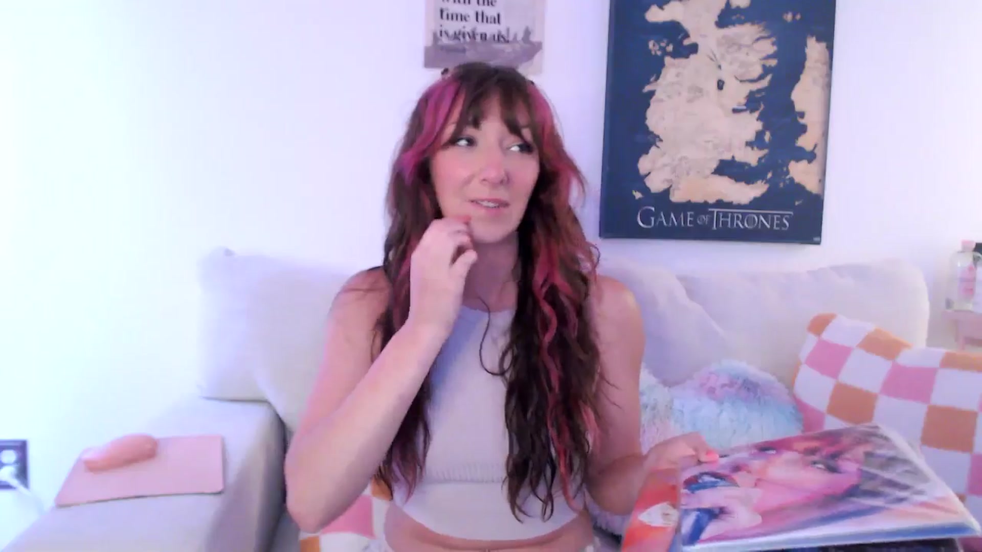 Gallery image thumbnail from AnnaFaux's myfreecams stream on, 03/22/2025, 16:59 image 13 of 20