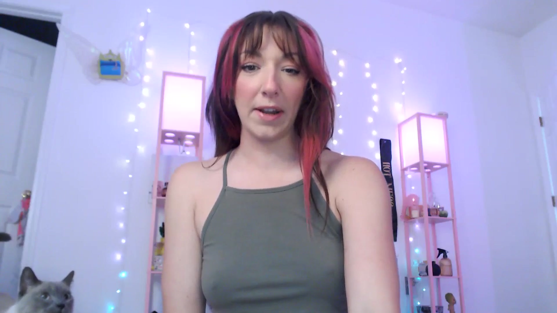 Gallery image thumbnail from AnnaFaux's myfreecams stream on, 03/30/2025, 17:05 image 7 of 20
