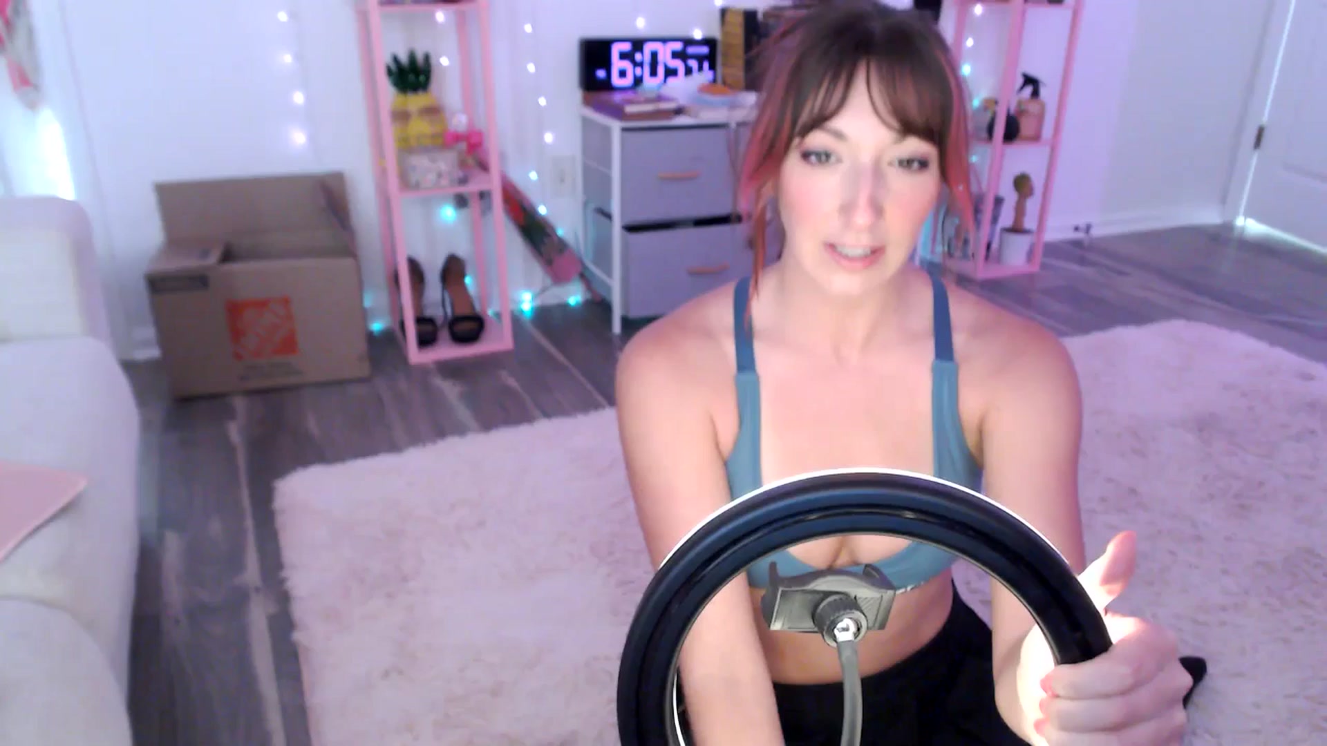Gallery image thumbnail from AnnaFaux's myfreecams stream on, 04/04/2025, 22:34 image 8 of 20