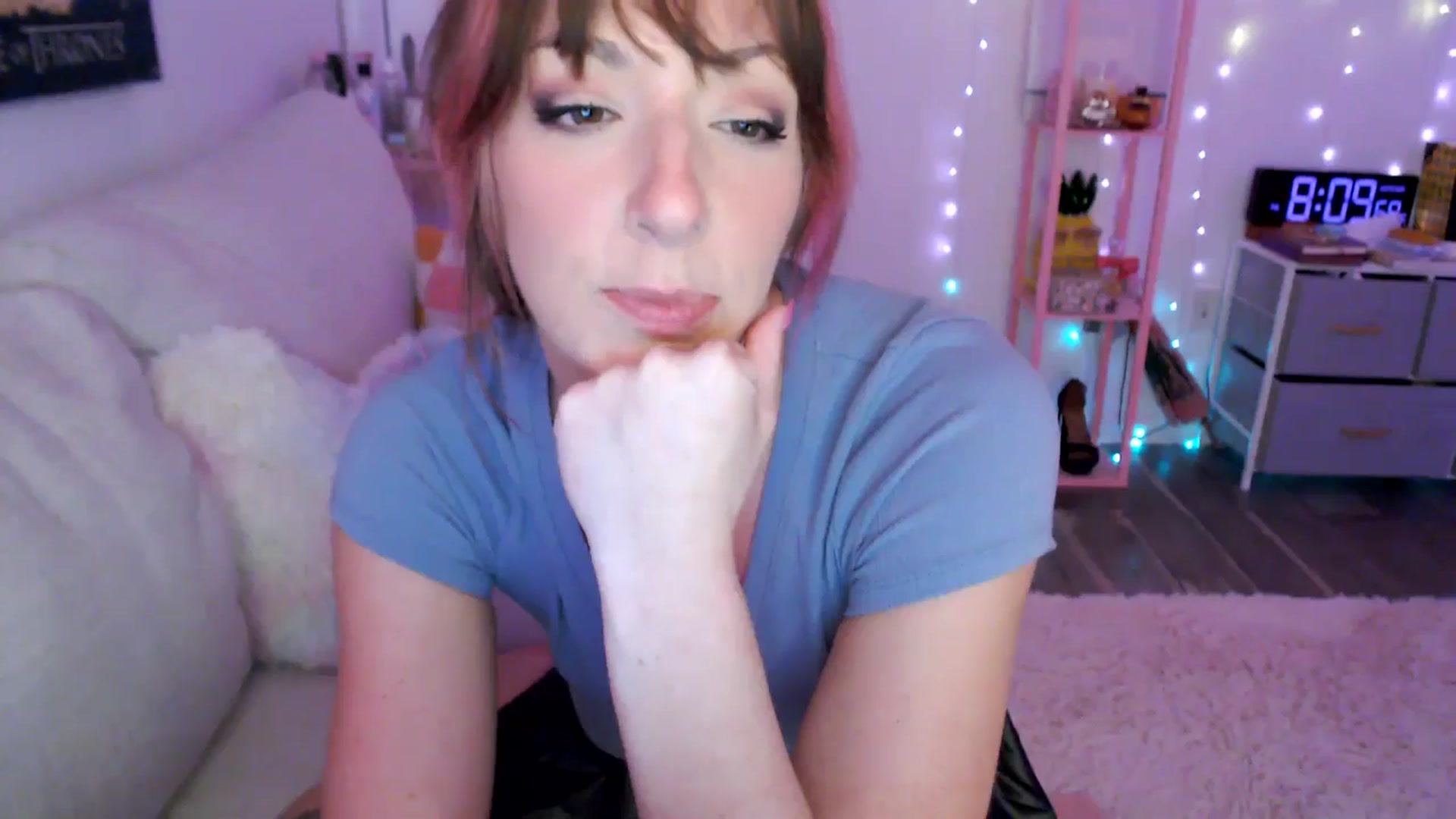 Gallery image thumbnail from AnnaFaux's myfreecams stream on, 04/17/2025, 24:02 image 17 of 20