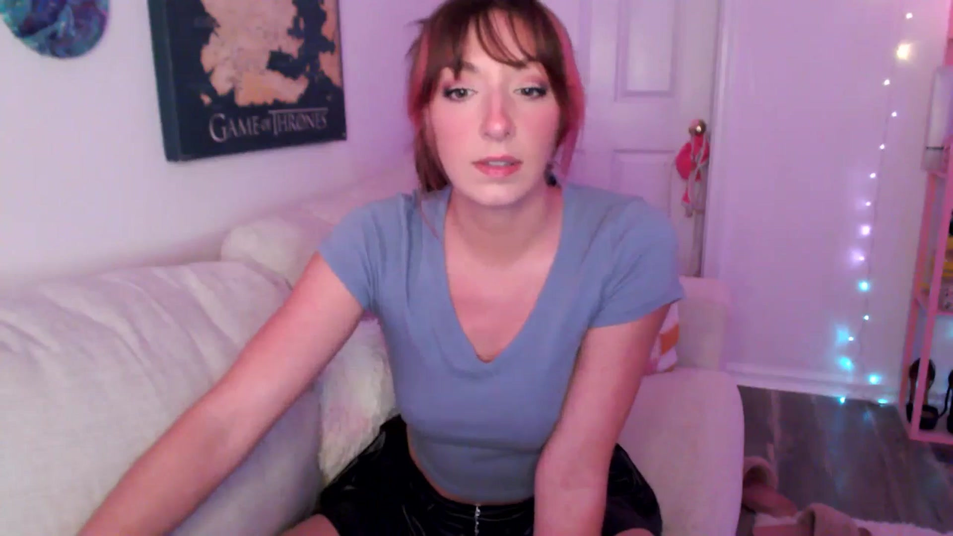 Gallery image thumbnail from AnnaFaux's myfreecams stream on, 04/17/2025, 24:02 image 11 of 20