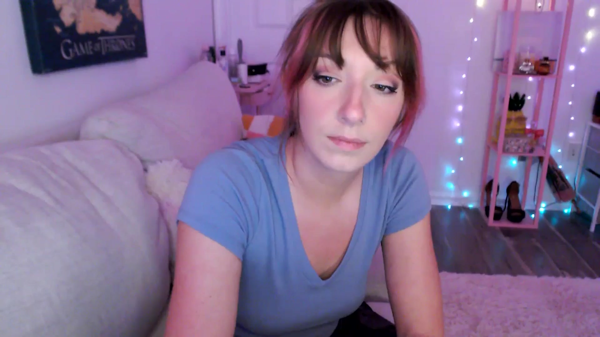 Gallery image thumbnail from AnnaFaux's myfreecams stream on, 04/17/2025, 24:25 image 20 of 20
