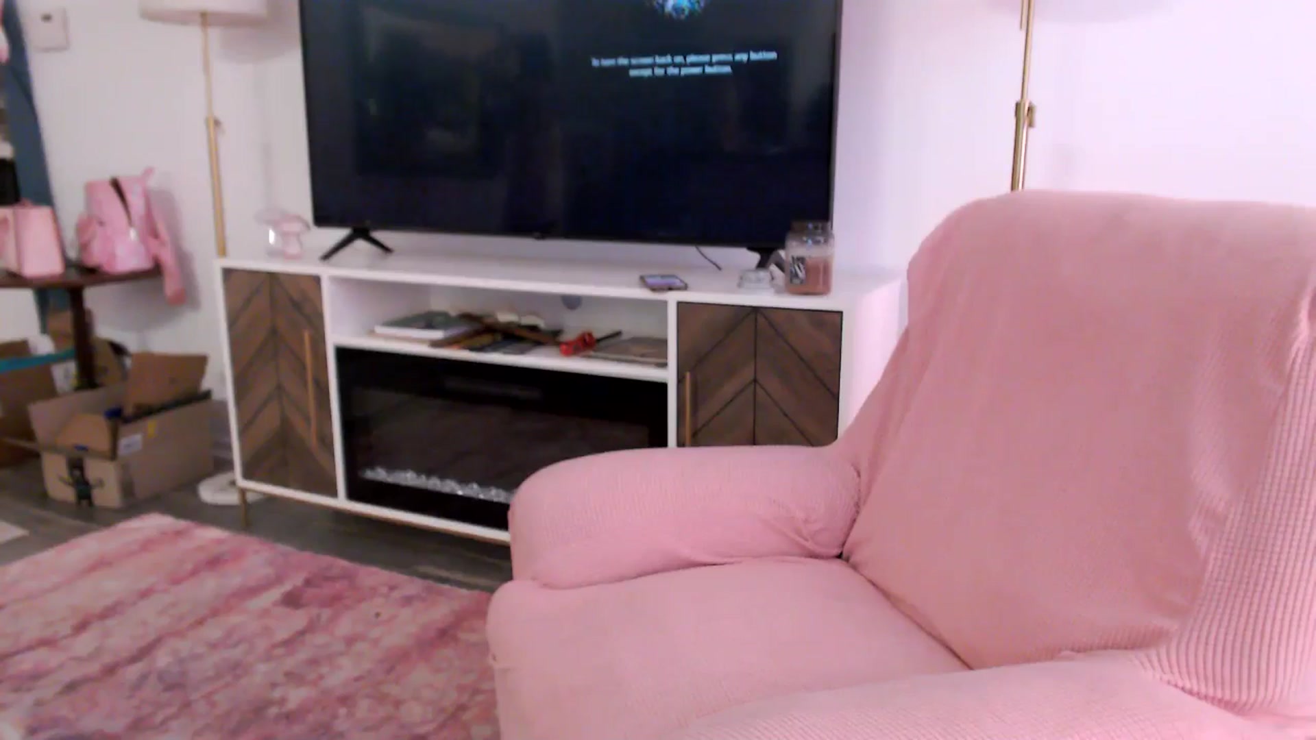 Gallery image thumbnail from AnnaFaux's myfreecams stream on, 05/05/2025, 23:18 image 2 of 20
