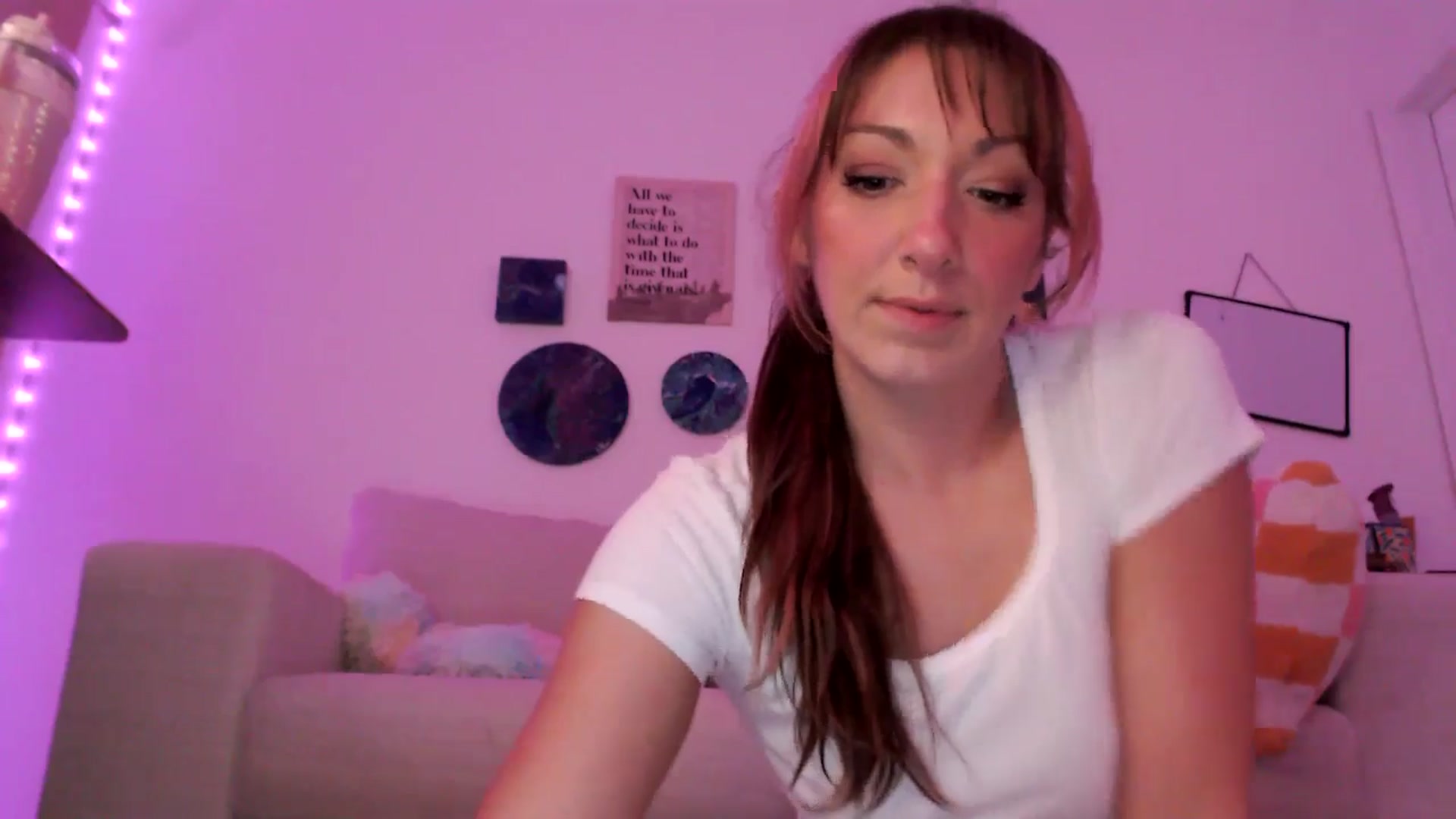 Gallery image thumbnail from AnnaFaux's myfreecams stream on, 05/10/2025, 01:48 image 14 of 20