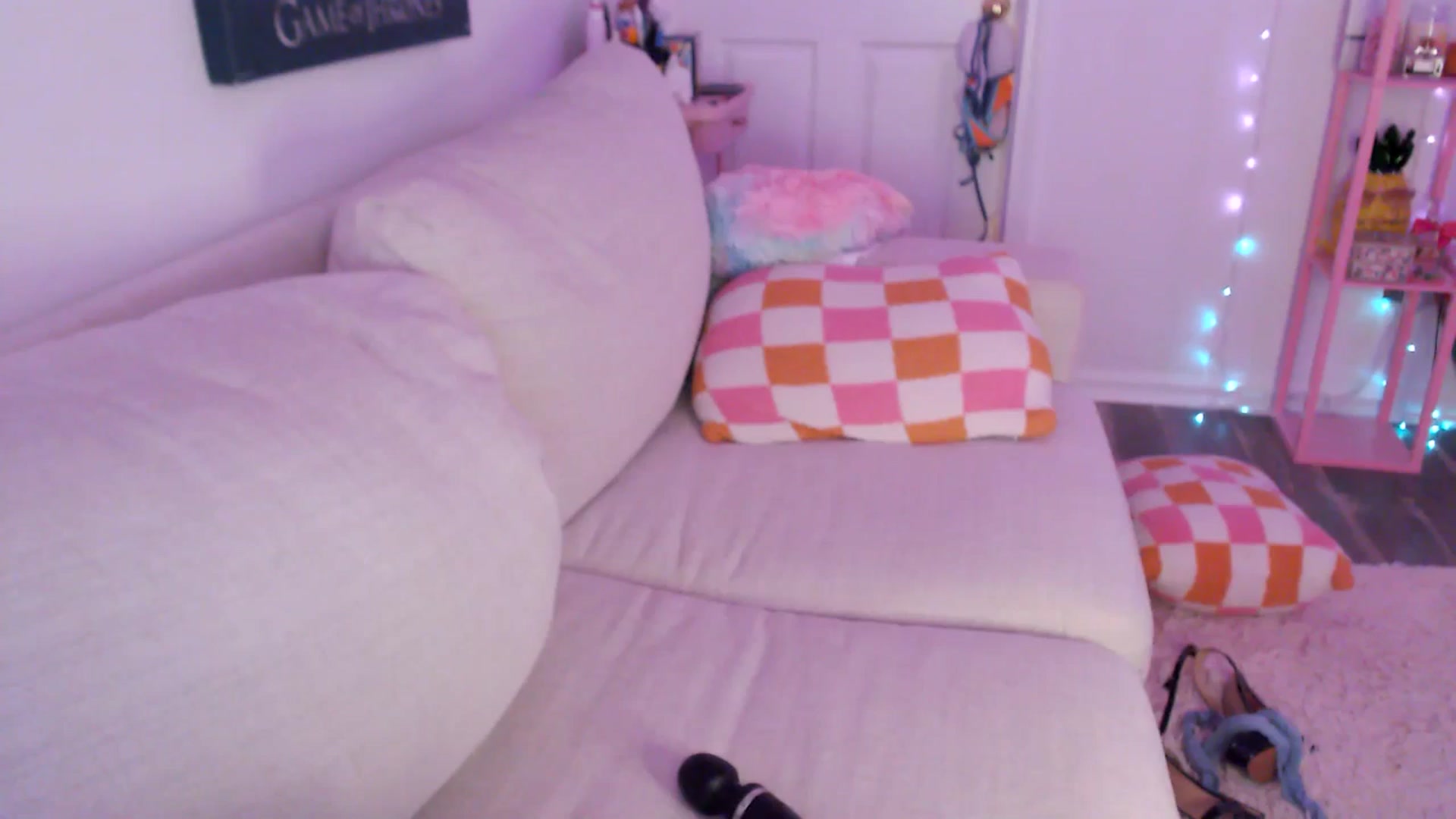 Gallery image thumbnail from AnnaFaux's myfreecams stream on, 05/13/2025, 01:04 image 12 of 20