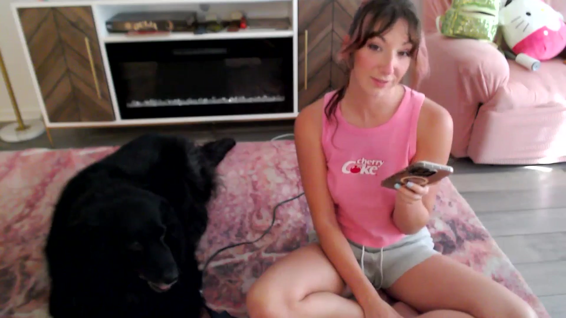 Gallery image thumbnail from AnnaFaux's myfreecams stream on, 05/19/2025, 22:31 image 13 of 20