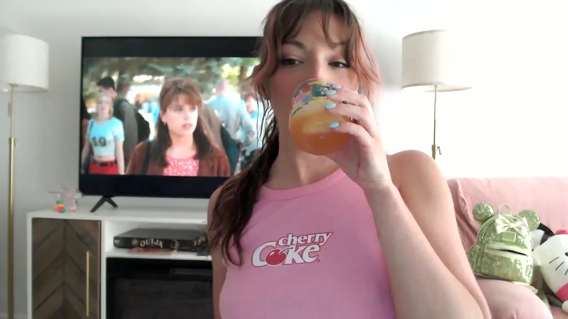 Gallery image thumbnail from AnnaFaux's myfreecams stream on, 05/19/2025, 22:31 image 4 of 20