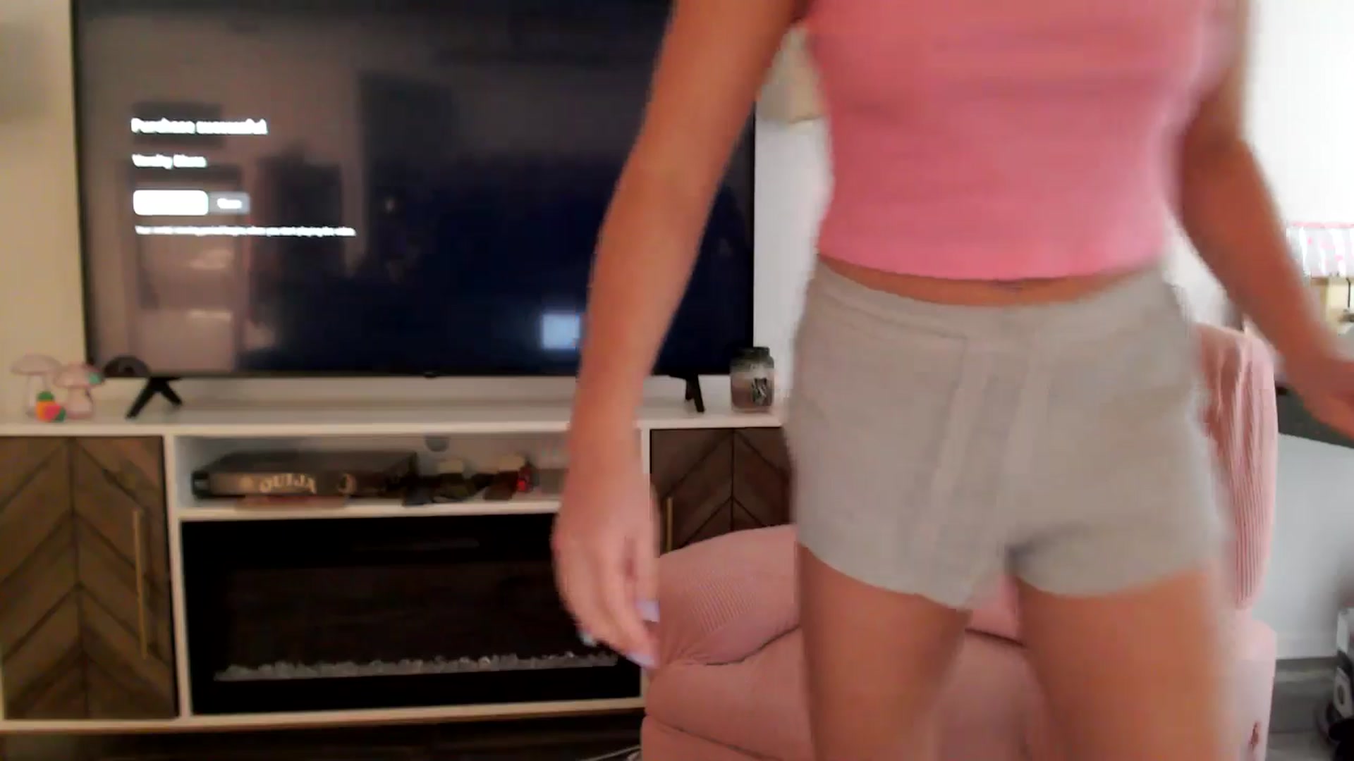 Gallery image thumbnail from AnnaFaux's myfreecams stream on, 05/19/2025, 23:09 image 3 of 20