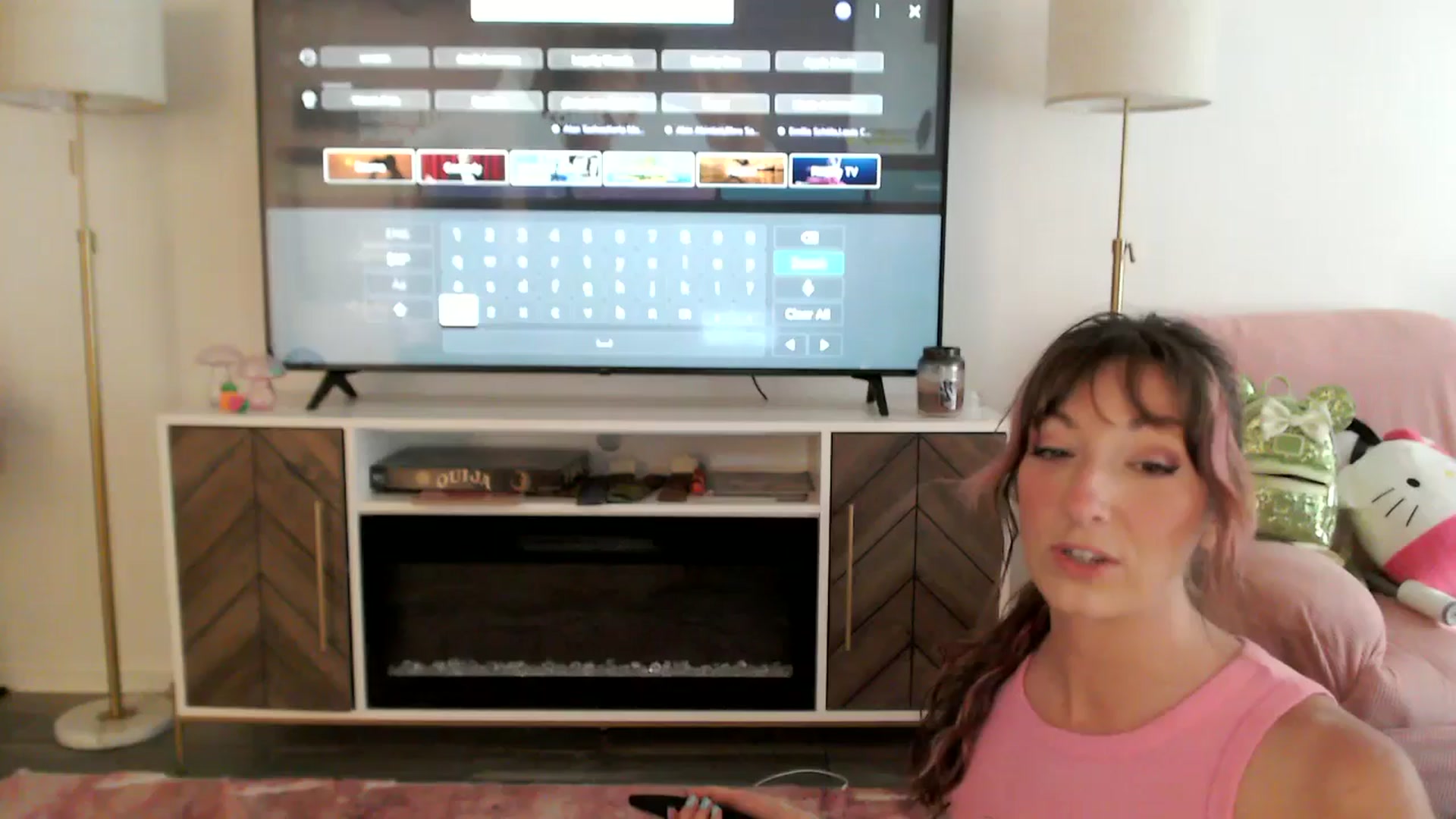Gallery image thumbnail from AnnaFaux's myfreecams stream on, 05/19/2025, 23:09 image 1 of 20