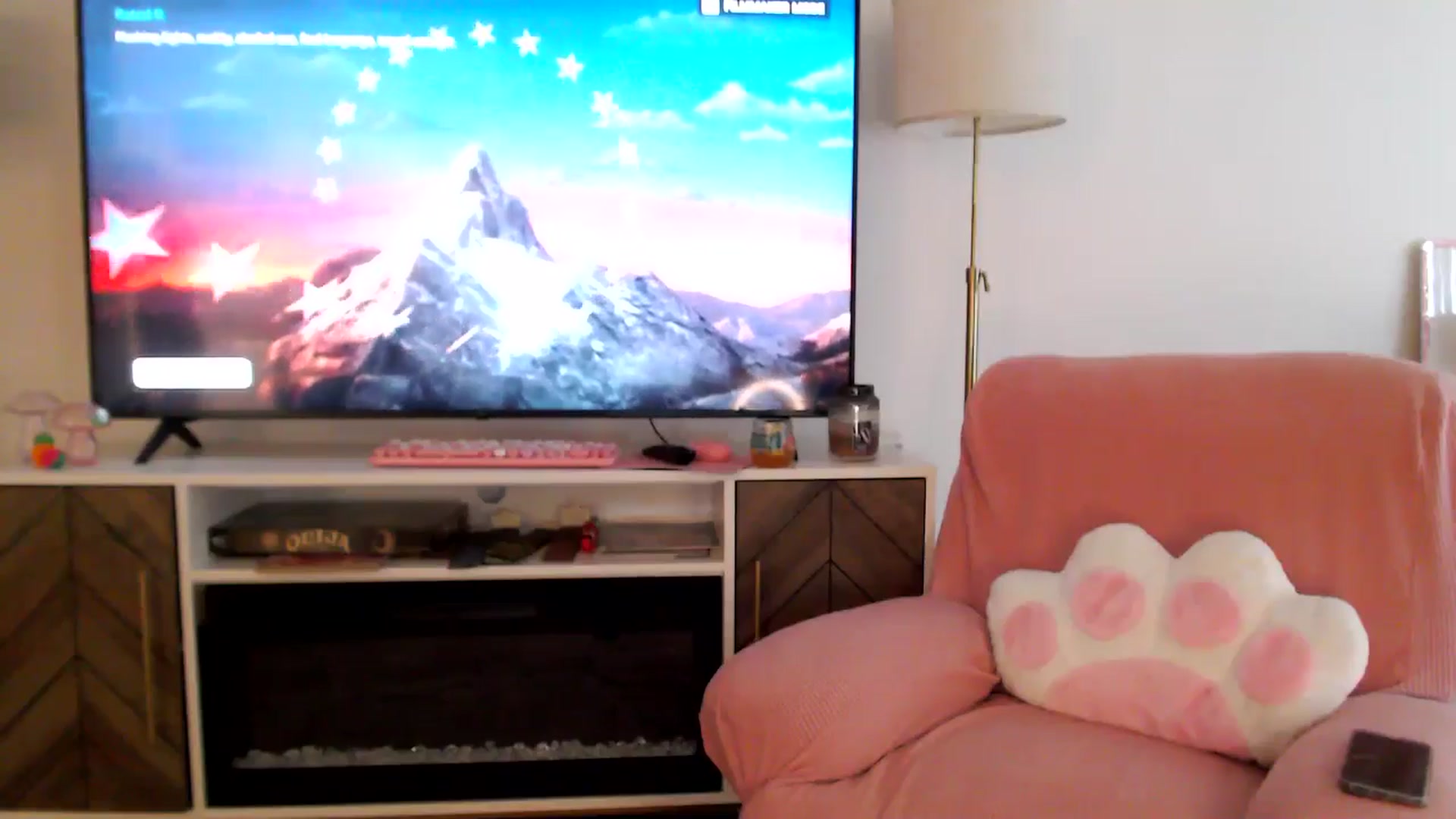 Gallery image thumbnail from AnnaFaux's myfreecams stream on, 05/19/2025, 23:09 image 5 of 20