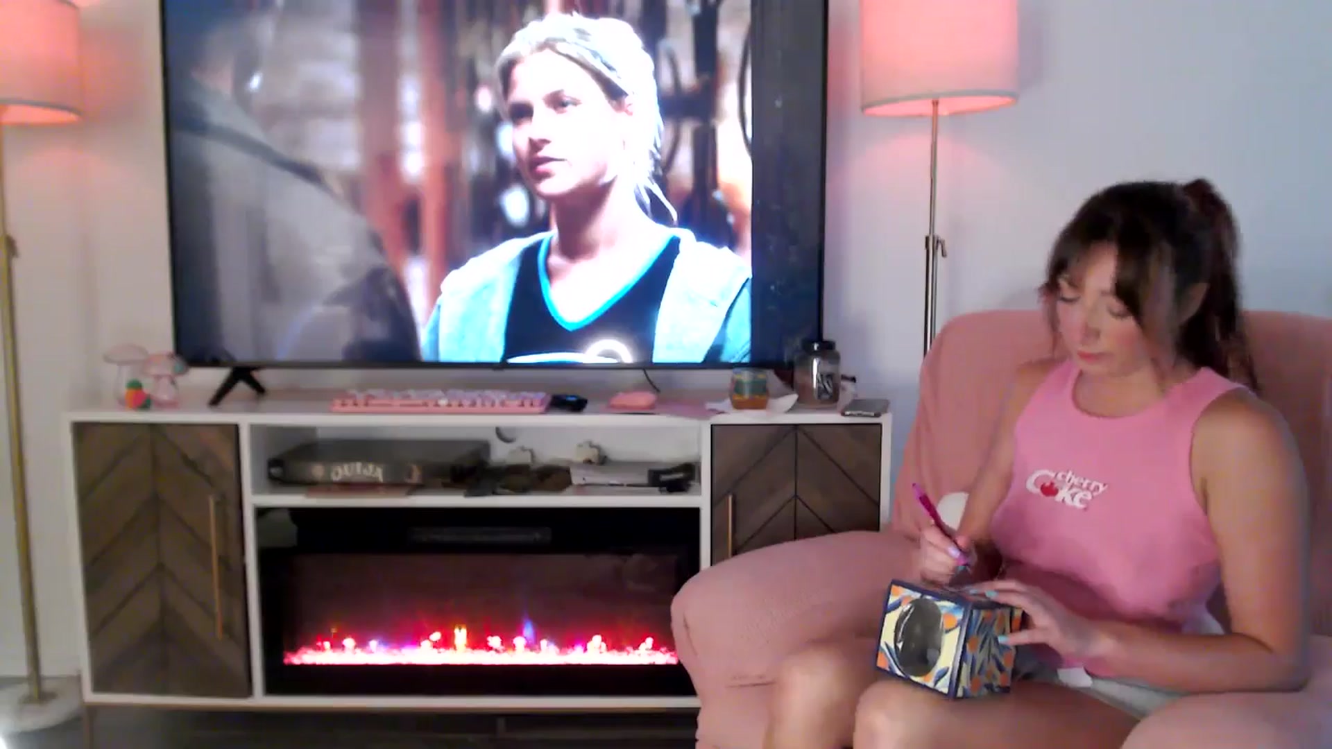Gallery image thumbnail from AnnaFaux's myfreecams stream on, 05/19/2025, 23:53 image 19 of 20