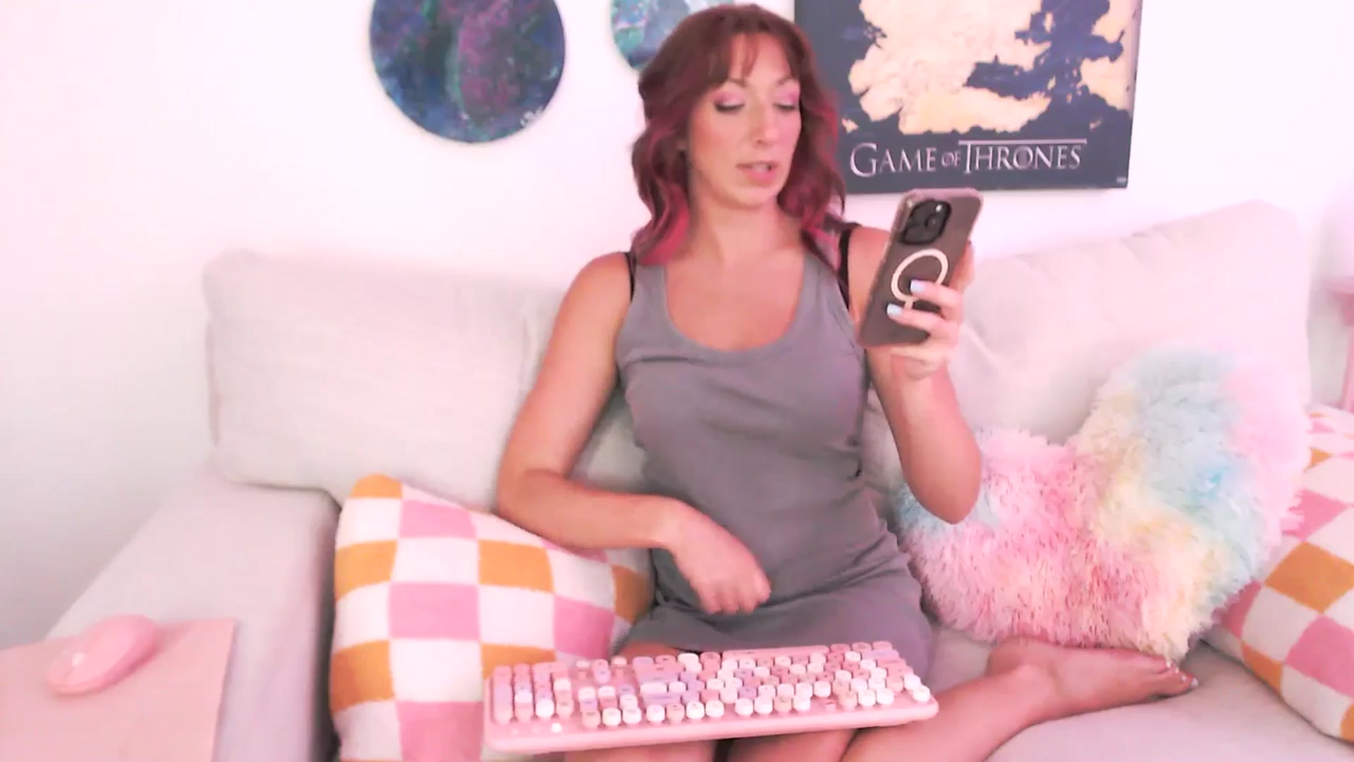 Gallery image thumbnail from AnnaFaux's myfreecams stream on, 05/31/2025, 20:43 image 2 of 20