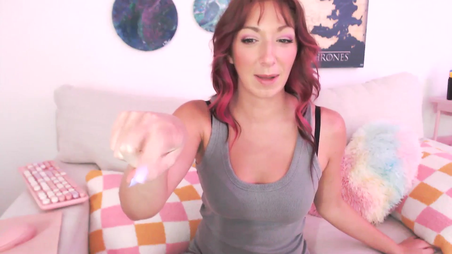 Gallery image thumbnail from AnnaFaux's myfreecams stream on, 05/31/2025, 20:43 image 3 of 20