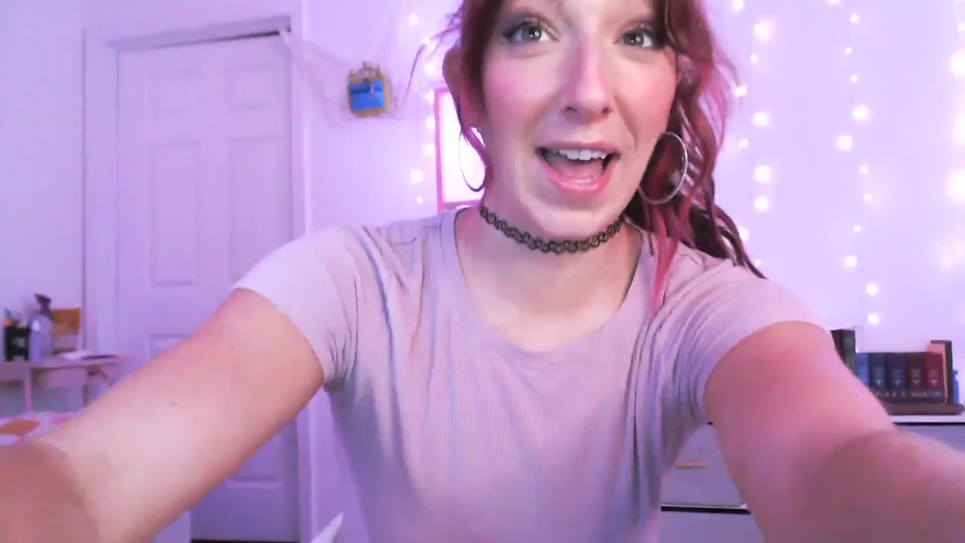 Gallery image thumbnail from AnnaFaux's myfreecams stream on, 06/01/2025, 23:22 image 4 of 20