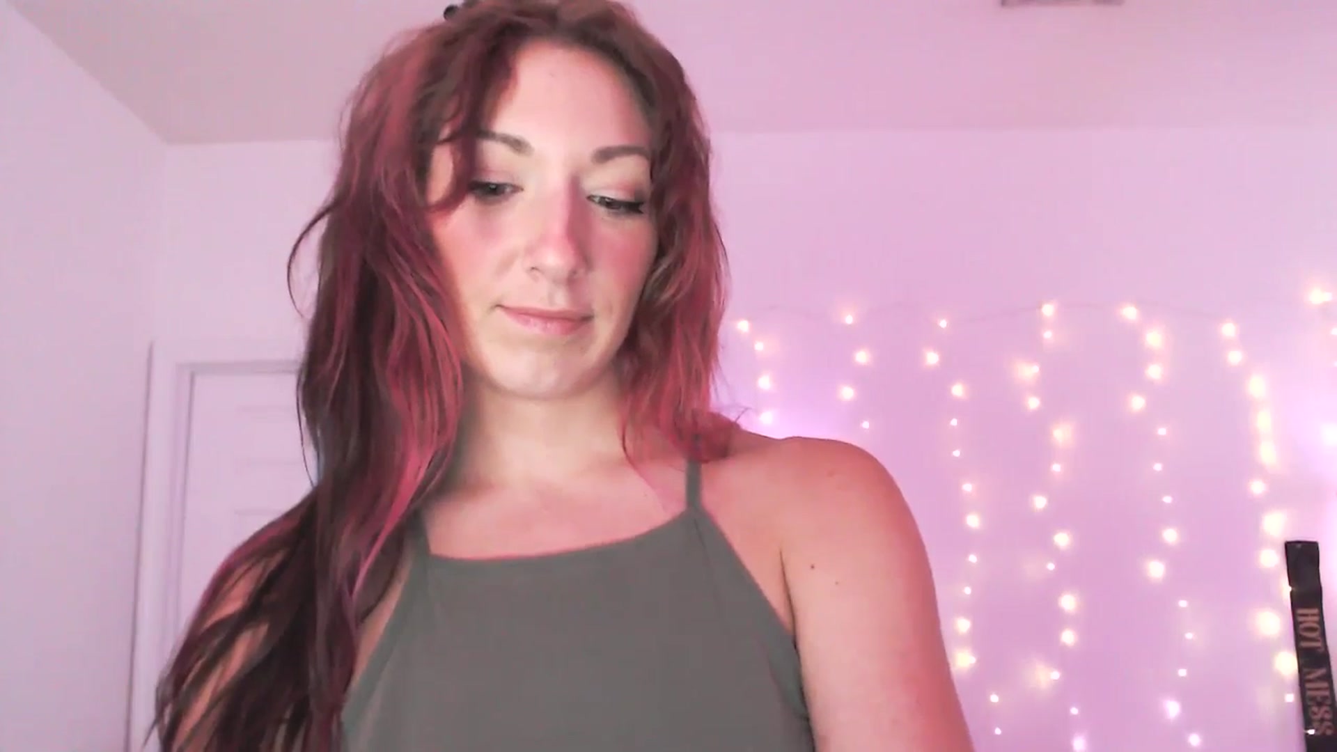Gallery image thumbnail from AnnaFaux's myfreecams stream on, 06/08/2025, 22:27 image 11 of 20
