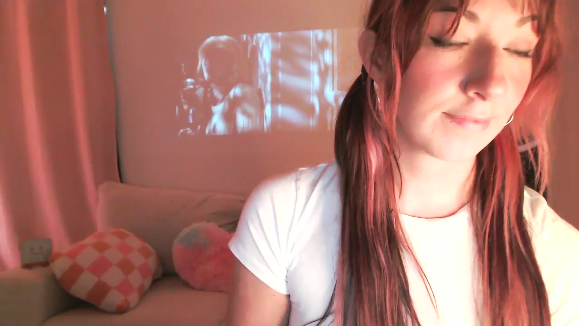 Gallery image thumbnail from AnnaFaux's myfreecams stream on, 07/01/2025, 24:44 image 11 of 20
