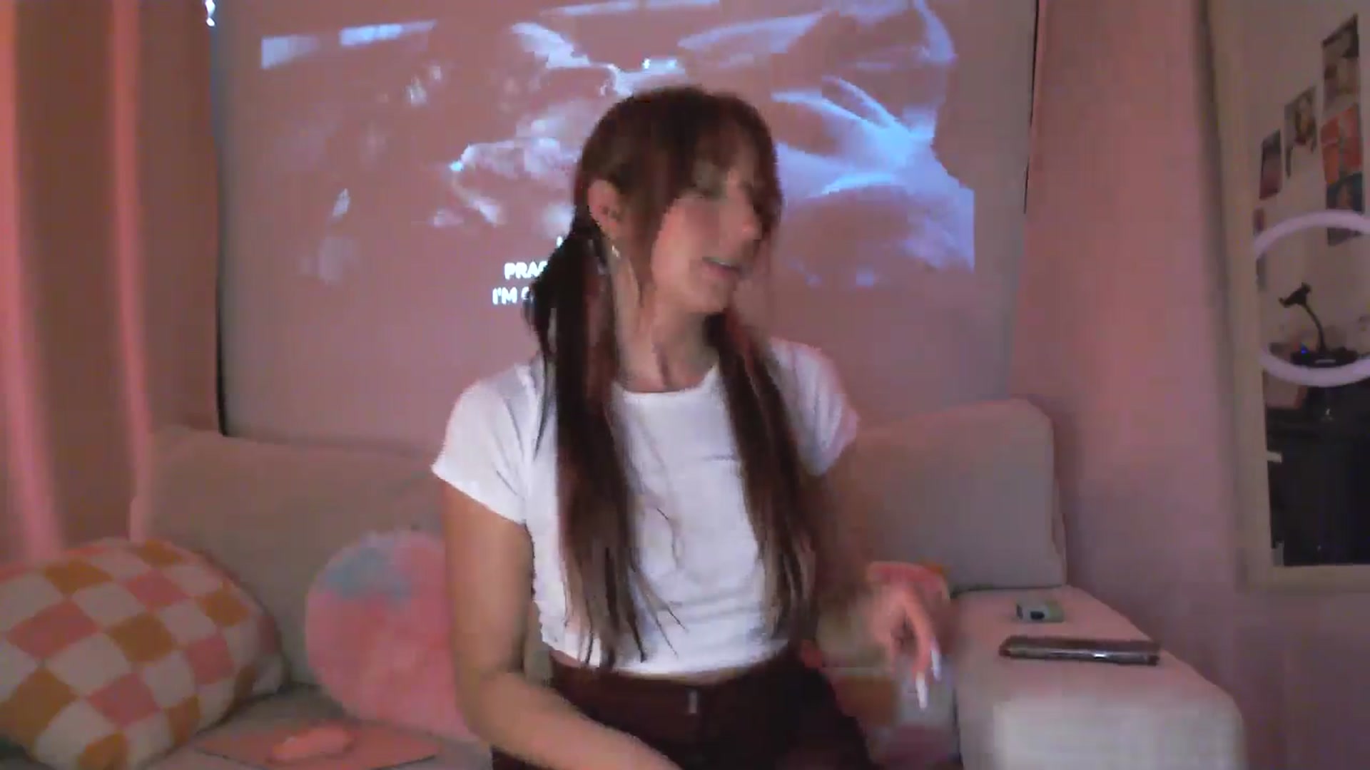Gallery image thumbnail from AnnaFaux's myfreecams stream on, 07/01/2025, 24:44 image 13 of 20