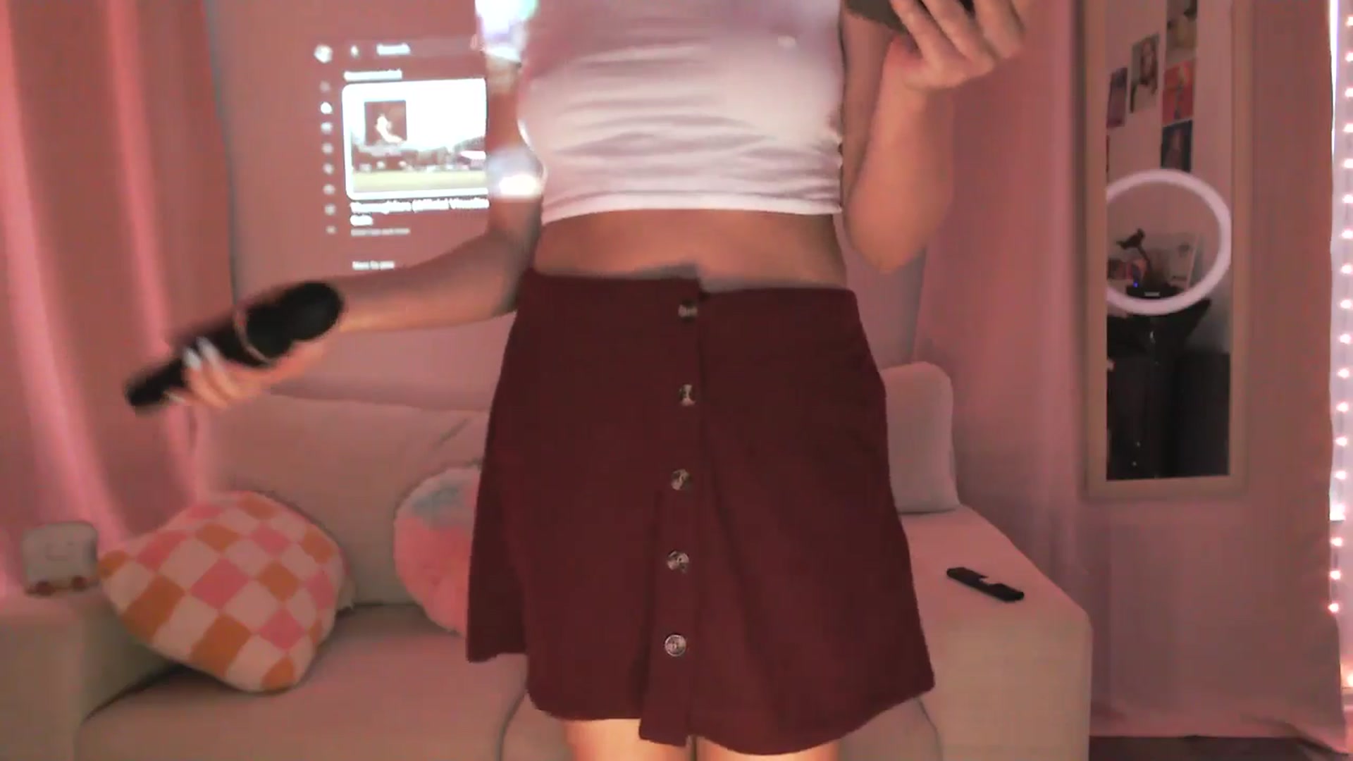 Gallery image thumbnail from AnnaFaux's myfreecams stream on, 07/01/2025, 24:44 image 7 of 20
