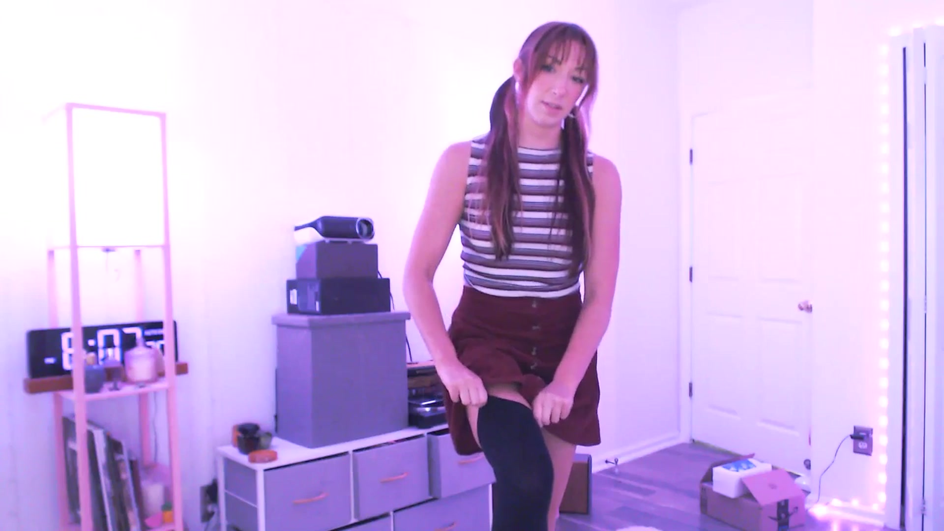 Gallery image thumbnail from AnnaFaux's myfreecams stream on, 07/01/2025, 24:44 image 4 of 20