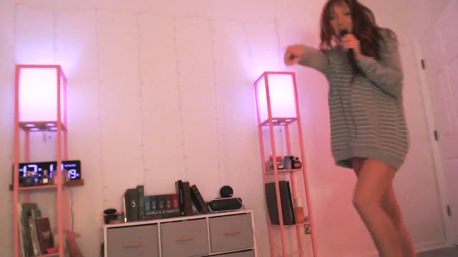 Gallery image thumbnail from AnnaFaux's myfreecams stream on, 07/13/2025, 04:18 image 13 of 20