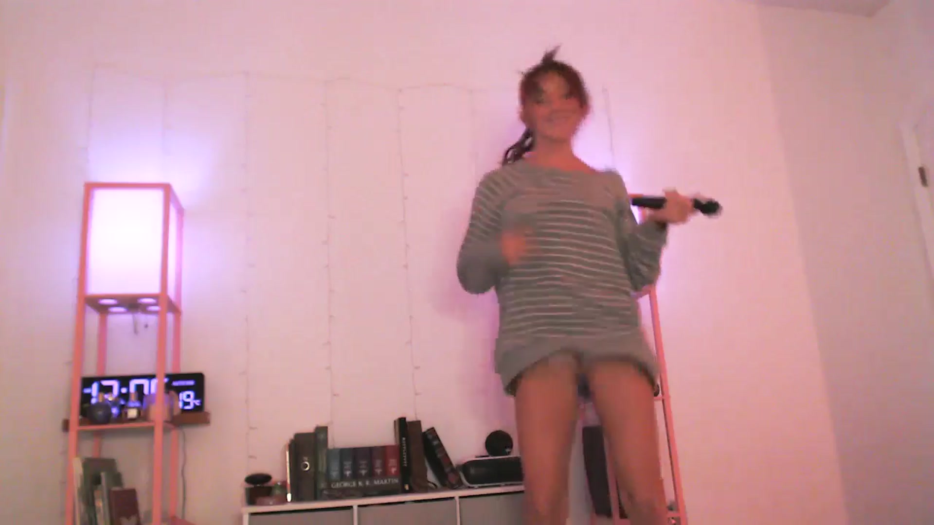 Gallery image thumbnail from AnnaFaux's myfreecams stream on, 07/13/2025, 04:18 image 2 of 20