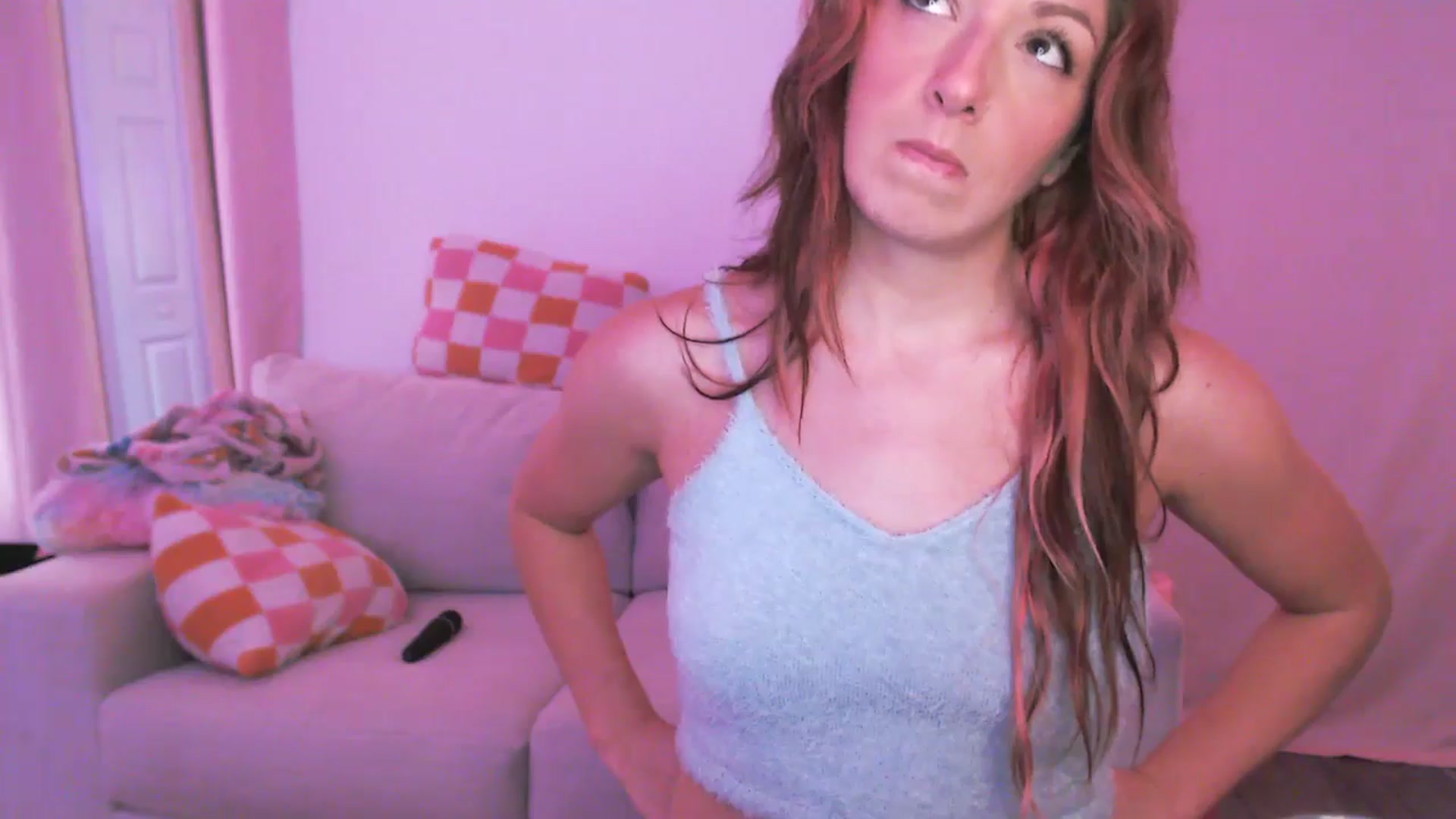 Gallery image thumbnail from AnnaFaux's myfreecams stream on, 07/15/2025, 24:07 image 6 of 20