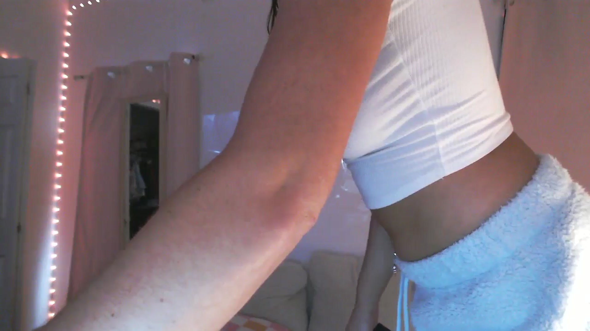 Gallery image thumbnail from AnnaFaux's myfreecams stream on, 07/15/2025, 24:07 image 11 of 20