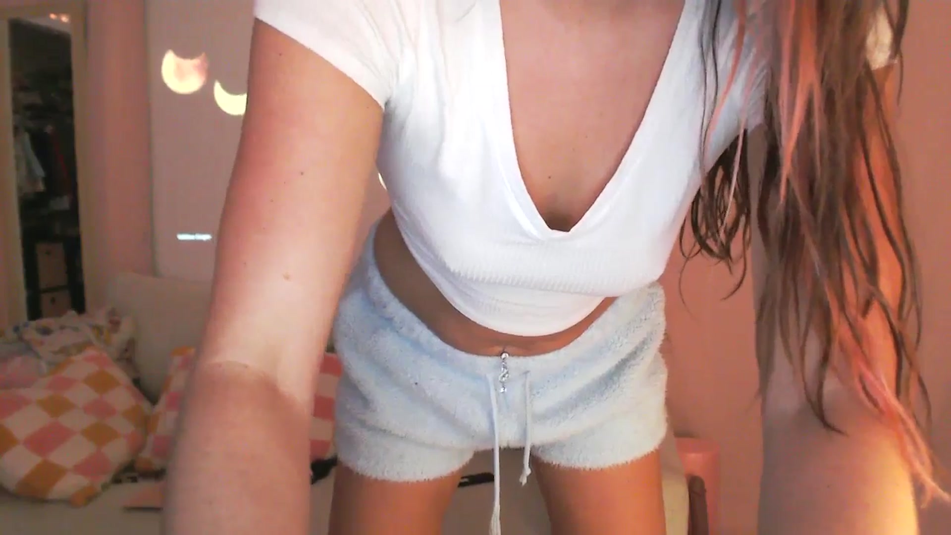 Gallery image thumbnail from AnnaFaux's myfreecams stream on, 07/15/2025, 24:07 image 20 of 20