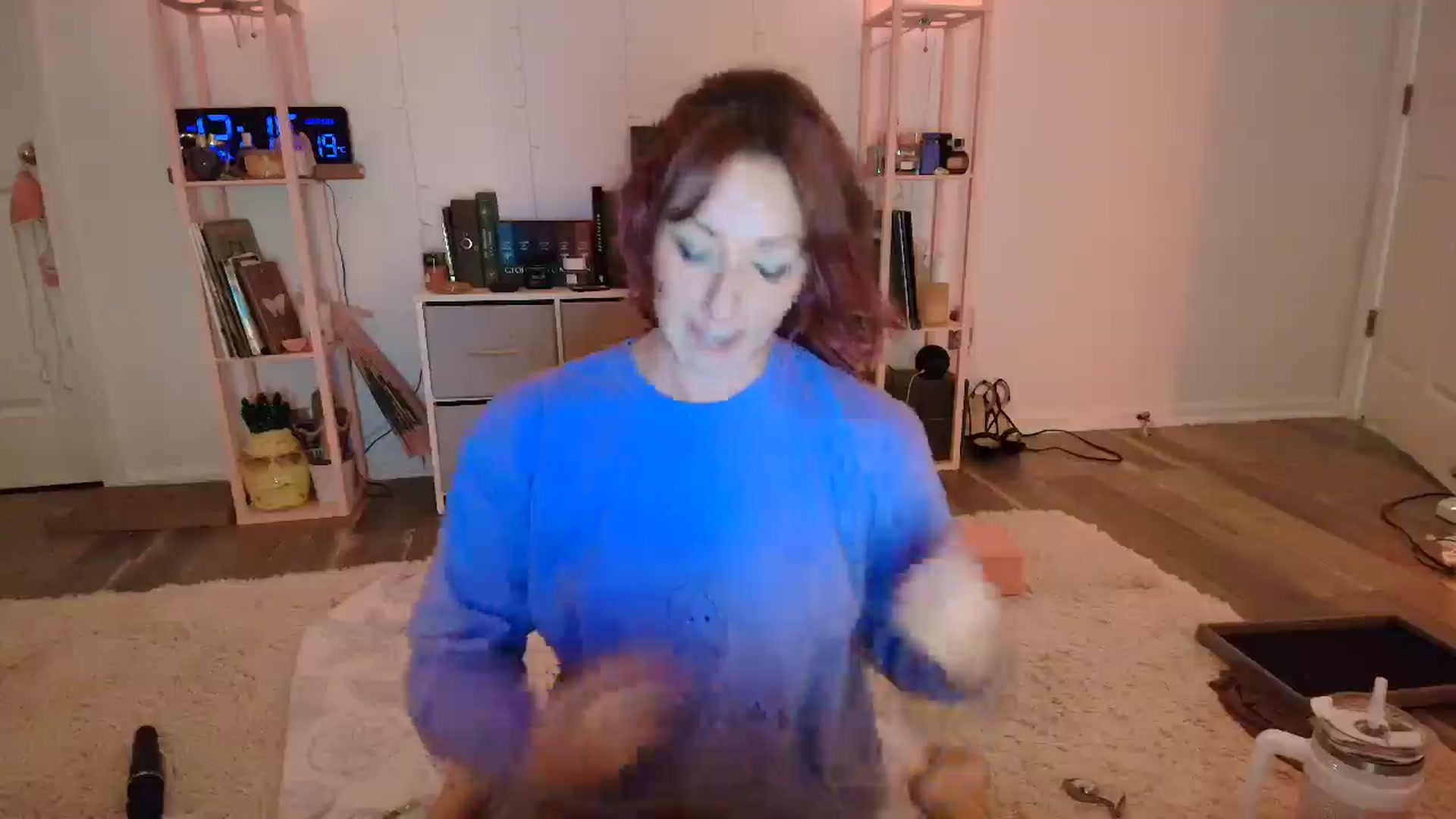 Gallery image thumbnail from AnnaFaux's myfreecams stream on, 07/19/2025, 04:22 image 13 of 20