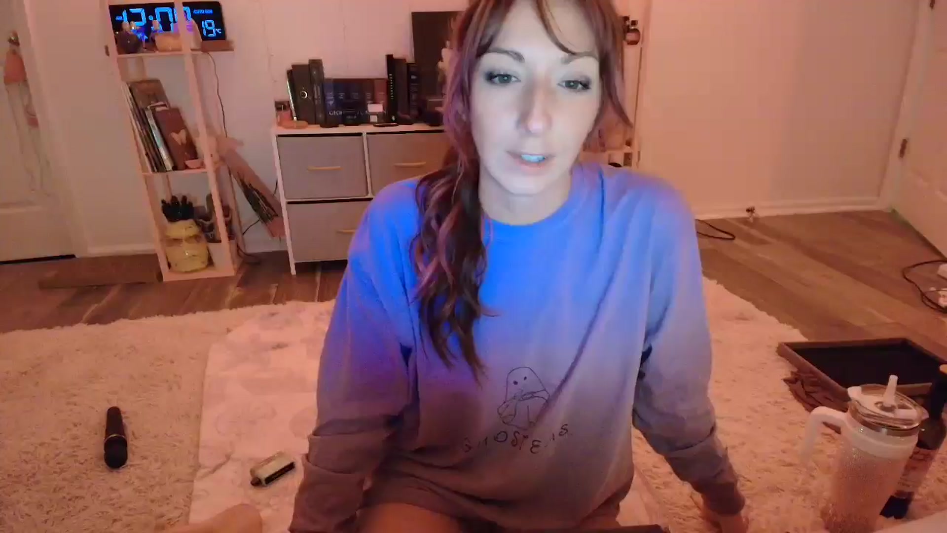 Gallery image thumbnail from AnnaFaux's myfreecams stream on, 07/19/2025, 04:22 image 1 of 20
