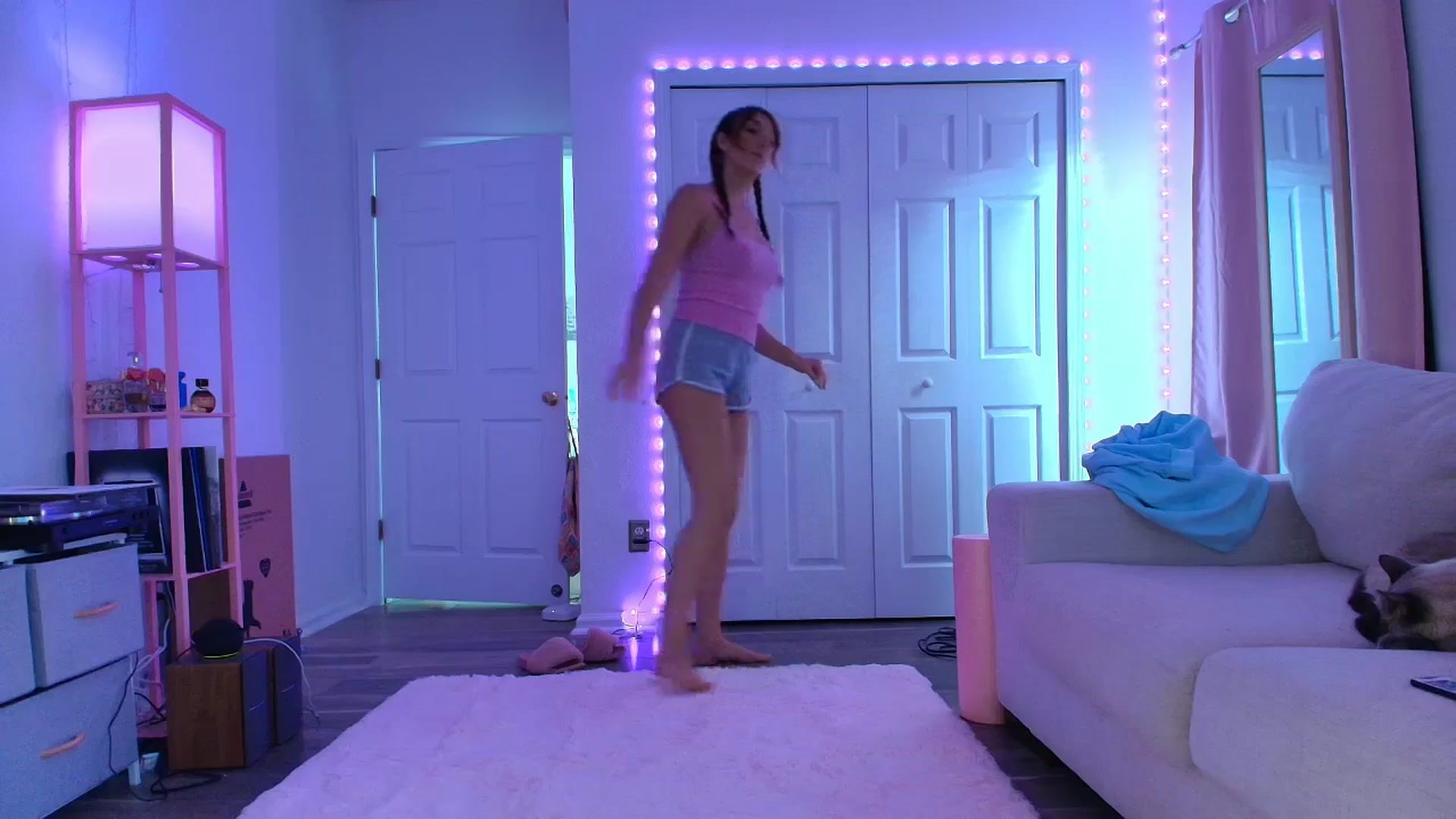 Gallery image thumbnail from AnnaFaux's myfreecams stream on, 08/10/2025, 23:45 image 7 of 20