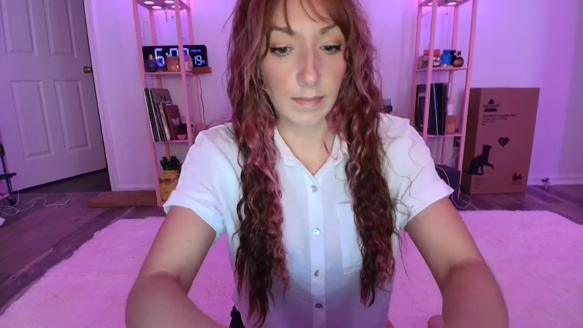 Gallery image thumbnail from AnnaFaux's myfreecams stream on, 08/13/2025, 23:04 image 2 of 20
