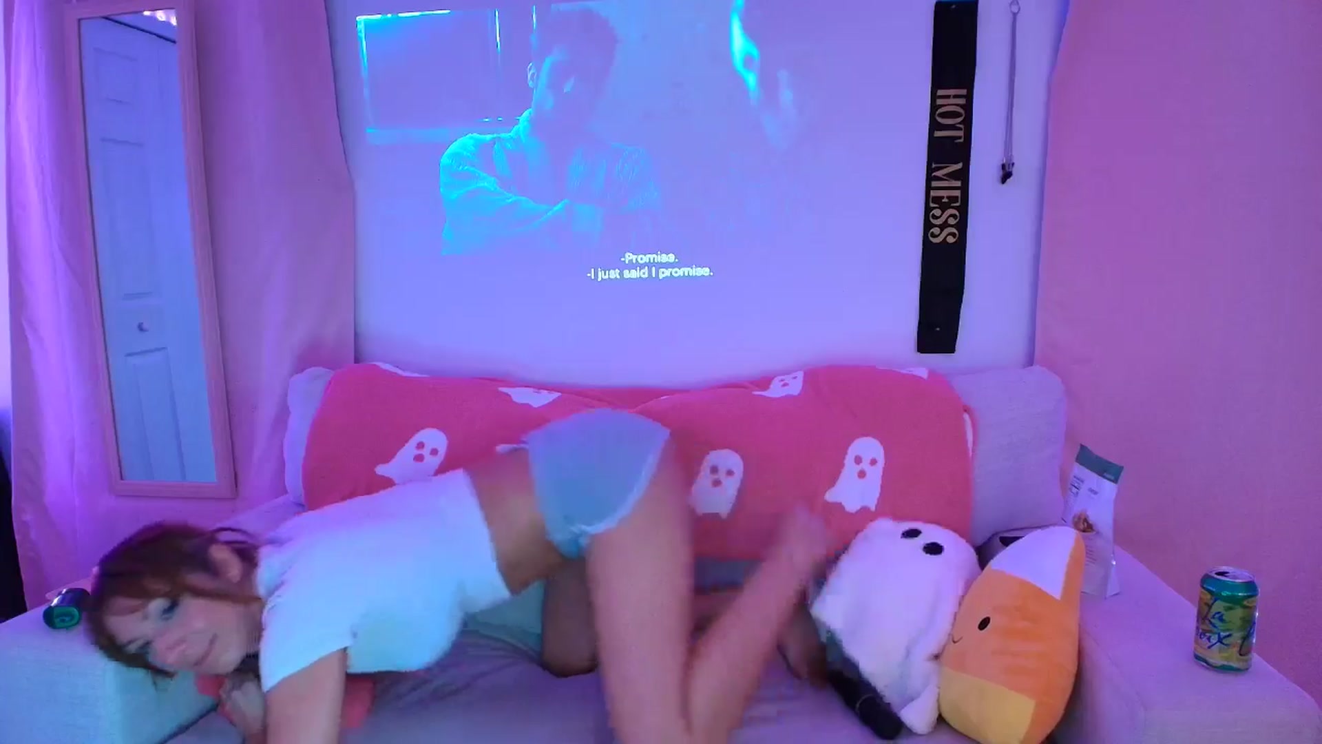 Gallery image thumbnail from AnnaFaux's myfreecams stream on, 08/19/2025, 01:20 image 10 of 20