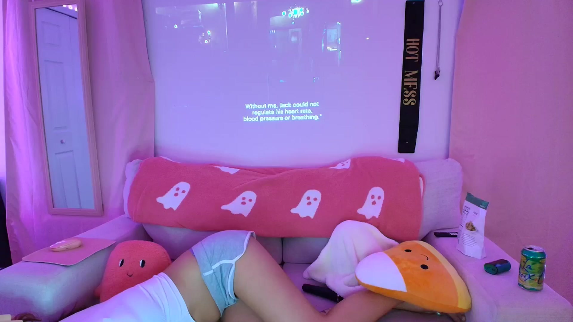 Gallery image thumbnail from AnnaFaux's myfreecams stream on, 08/19/2025, 01:20 image 5 of 20