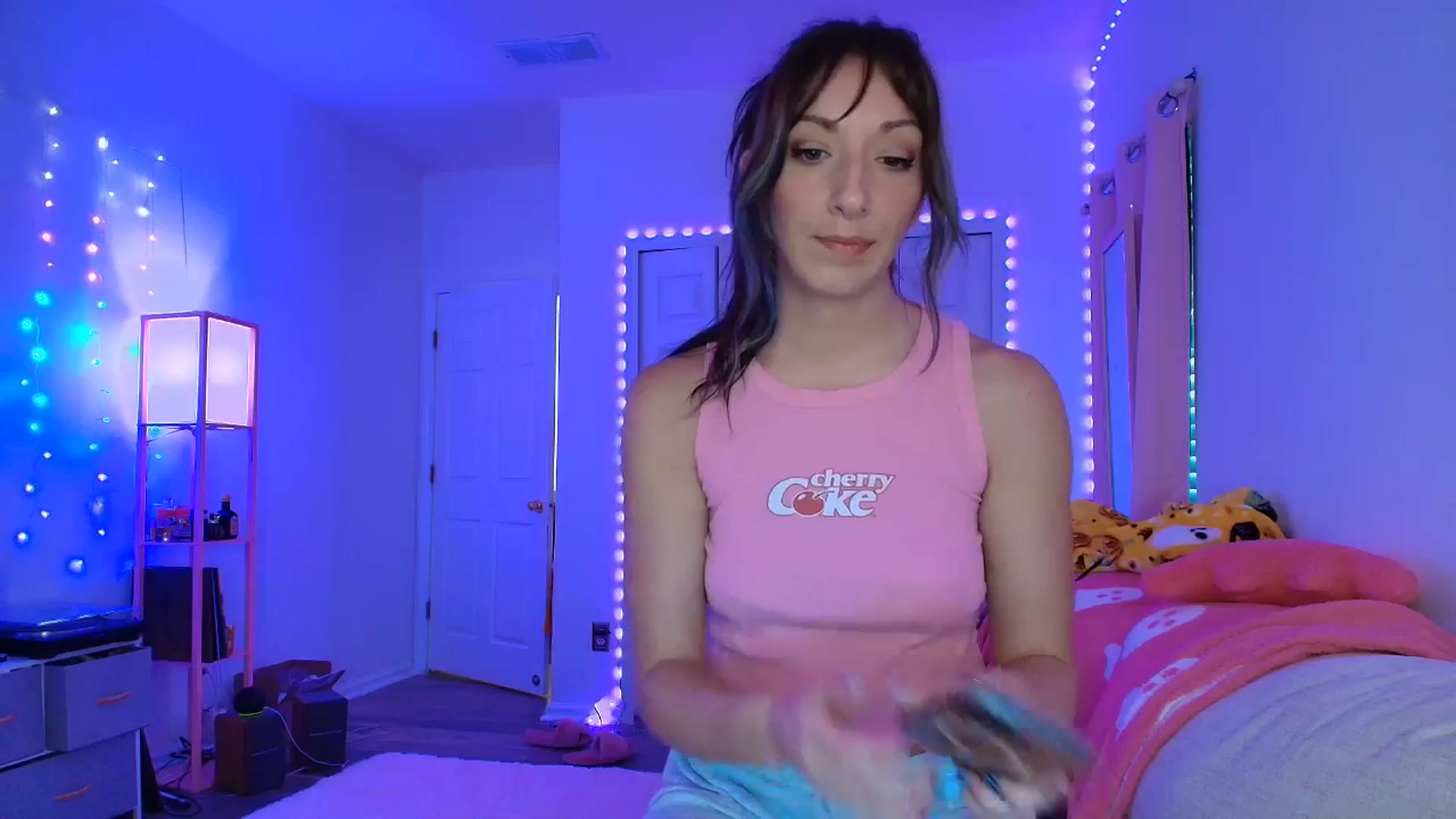Gallery image thumbnail from AnnaFaux's myfreecams stream on, 09/06/2025, 23:33 image 11 of 20