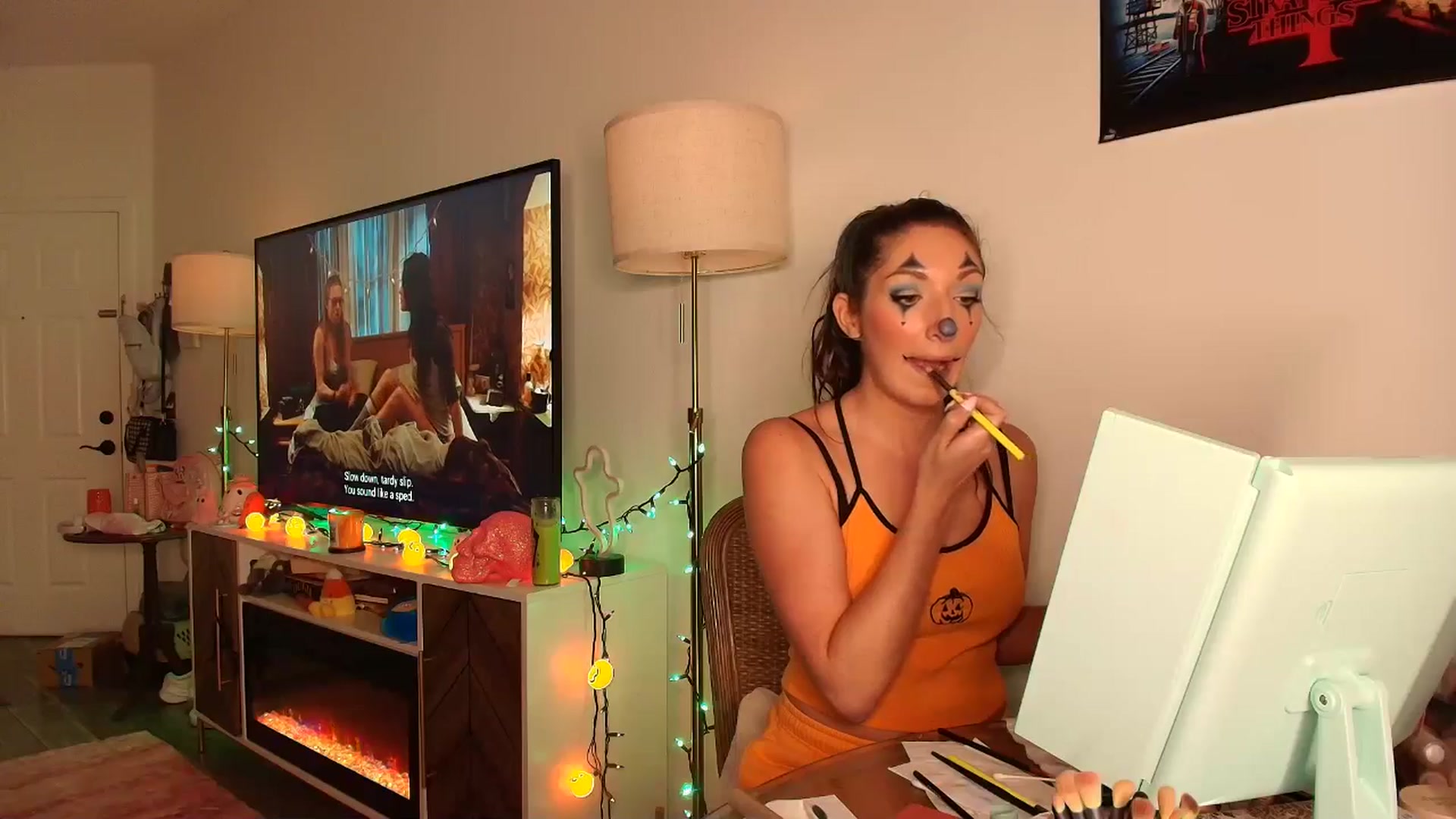Gallery image thumbnail from AnnaFaux's myfreecams stream on, 10/02/2025, 24:48 image 6 of 20