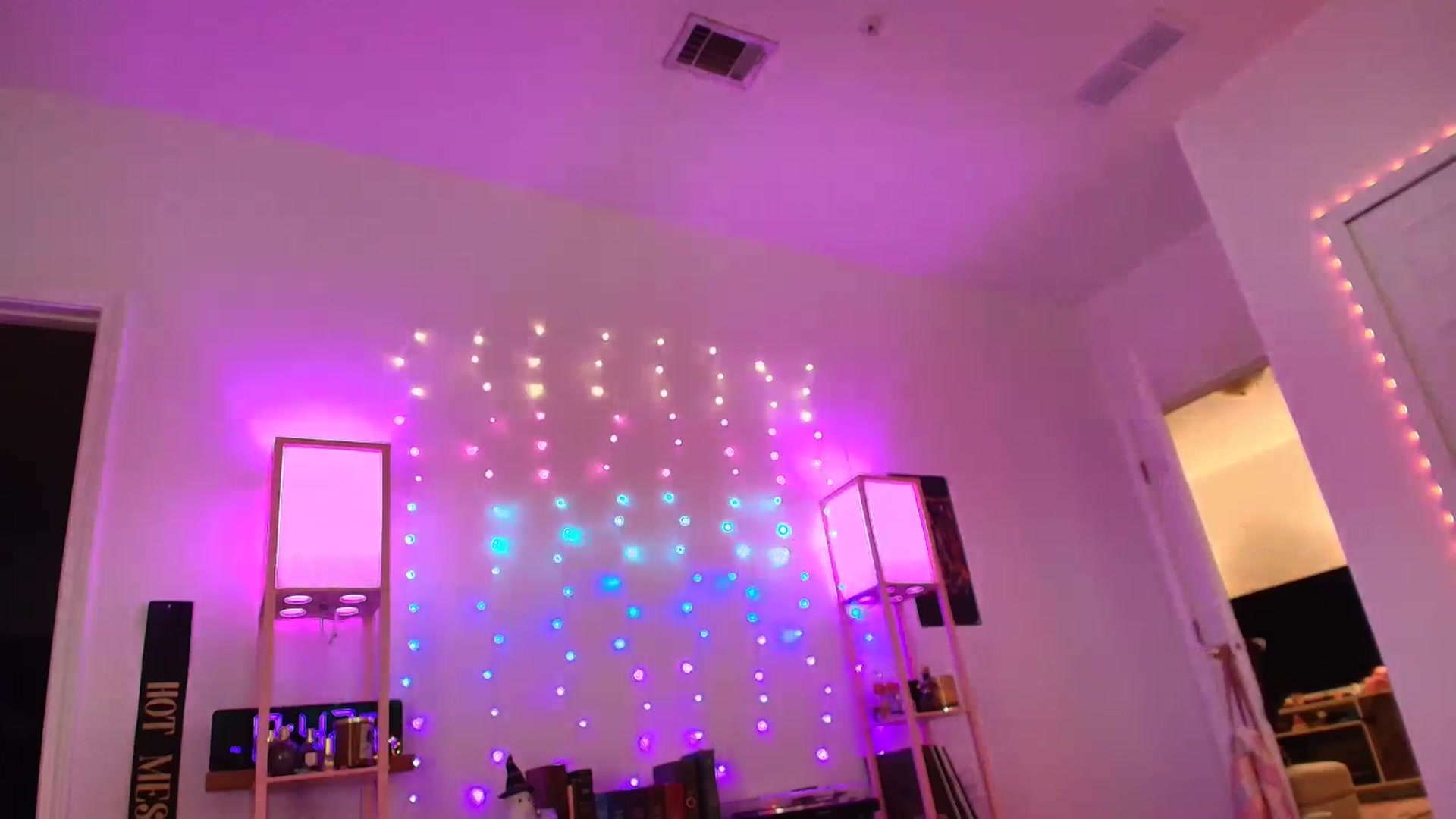 Gallery image thumbnail from AnnaFaux's myfreecams stream on, 10/25/2025, 24:47 image 20 of 20