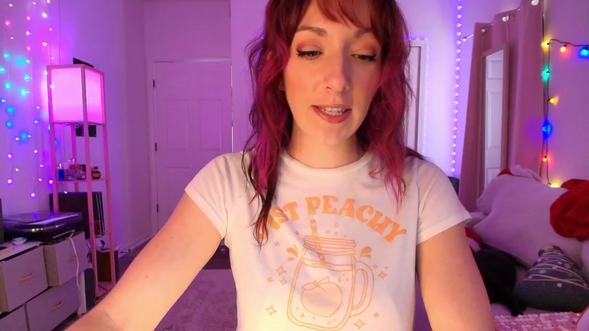 Gallery image thumbnail from AnnaFaux's myfreecams stream on, 11/21/2025, 18:30 image 4 of 20