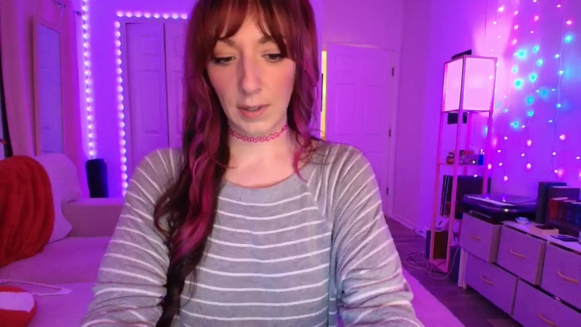 Gallery image thumbnail from AnnaFaux's myfreecams stream on, 11/25/2025, 07:26 image 19 of 20
