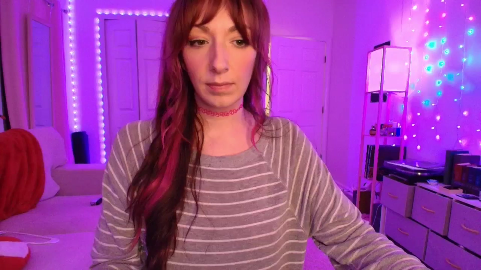 Gallery image thumbnail from AnnaFaux's myfreecams stream on, 11/25/2025, 08:54 image 16 of 20