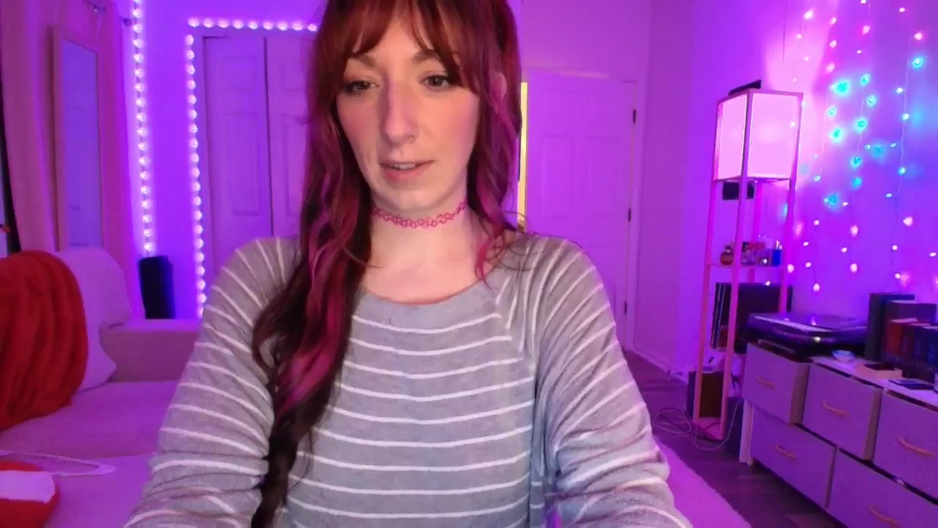Gallery image thumbnail from AnnaFaux's myfreecams stream on, 11/25/2025, 08:54 image 18 of 20
