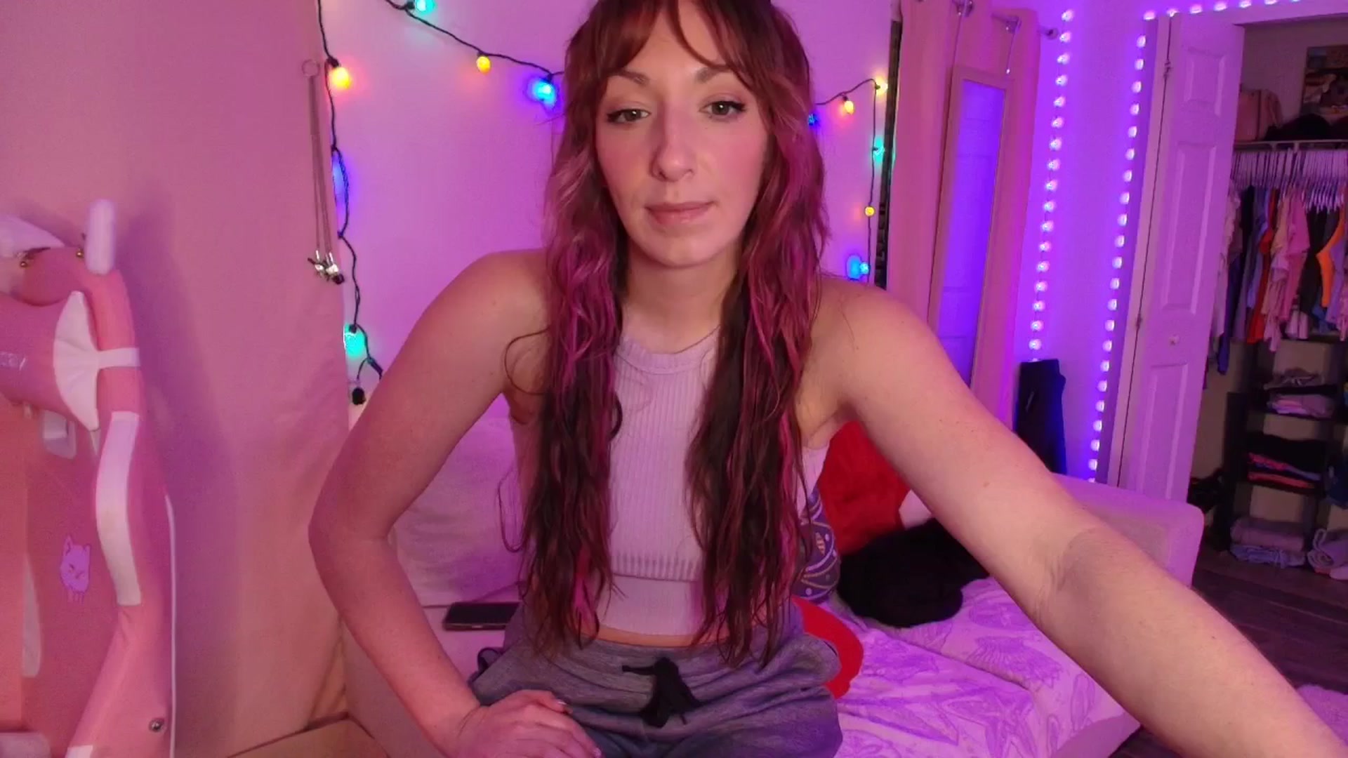 Gallery image thumbnail from AnnaFaux's myfreecams stream on, 12/02/2025, 23:37 image 2 of 20