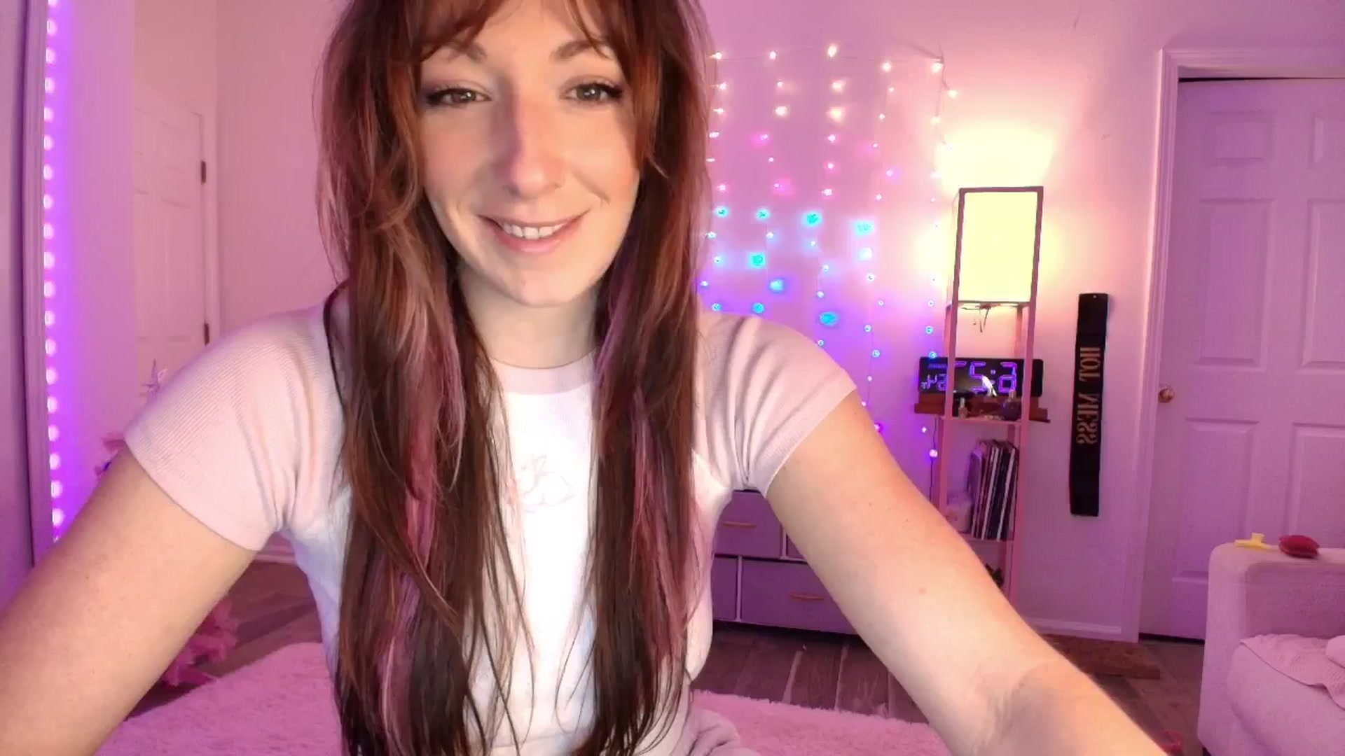 Gallery image thumbnail from AnnaFaux's myfreecams stream on, 01/15/2026, 24:02 image 4 of 20