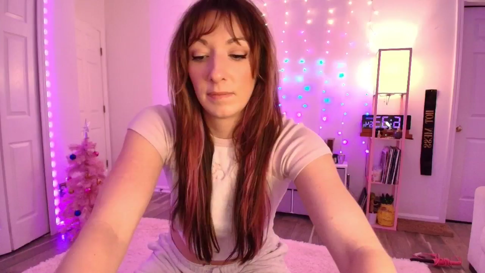 Gallery image thumbnail from AnnaFaux's myfreecams stream on, 01/15/2026, 24:02 image 7 of 20