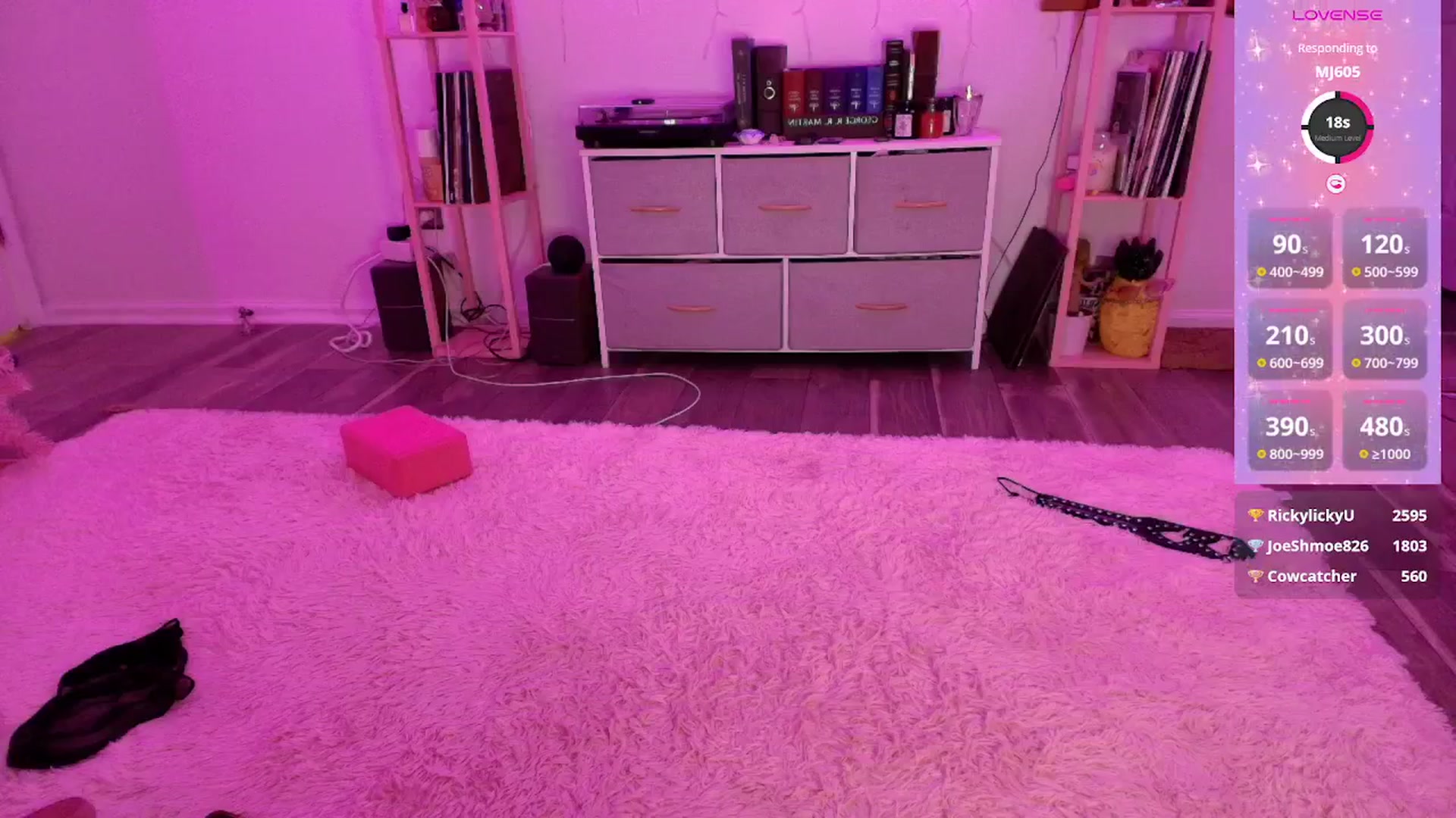 Gallery image thumbnail from AnnaFaux's myfreecams stream on, 01/27/2026, 01:17 image 20 of 20